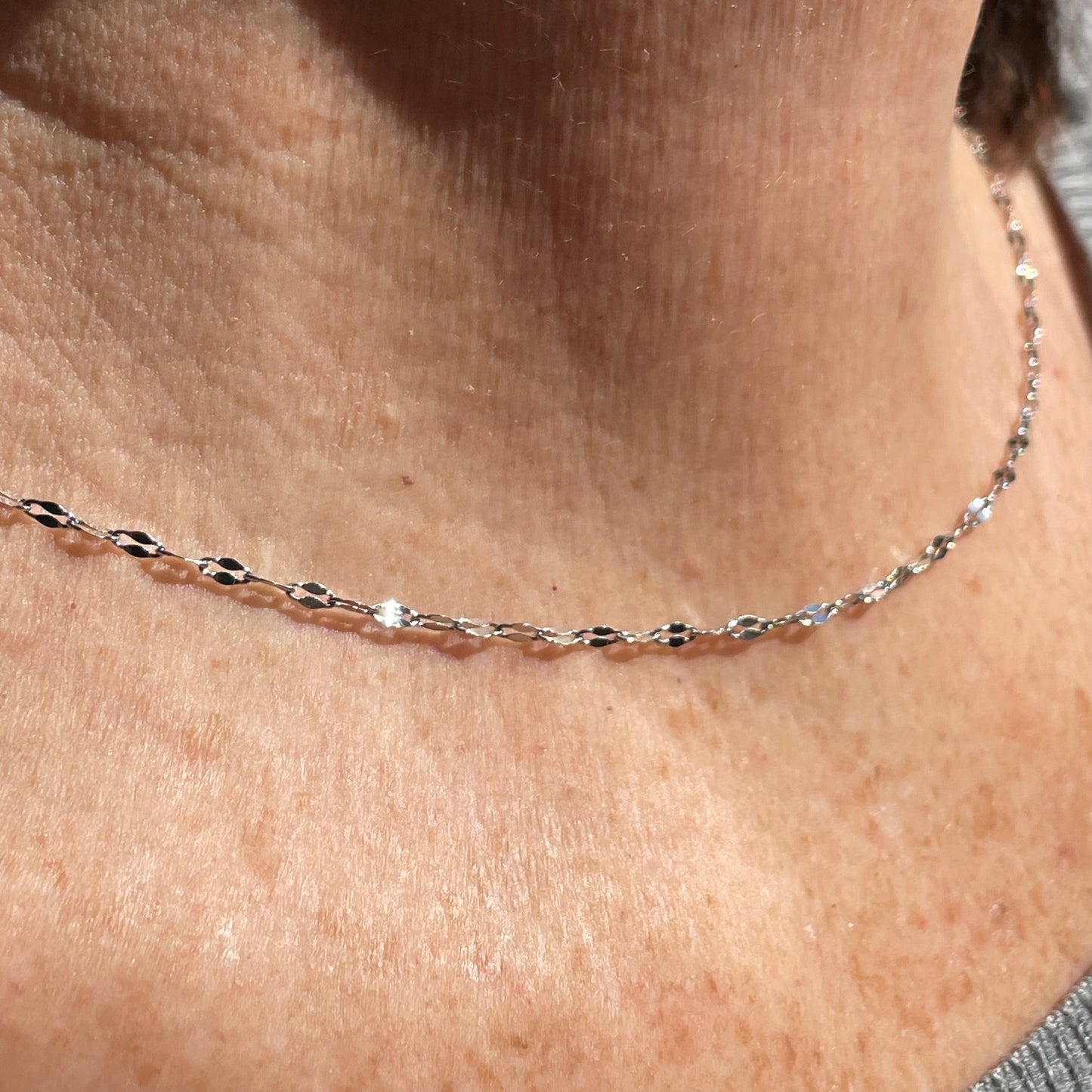 Collana luminosa in 2 colori