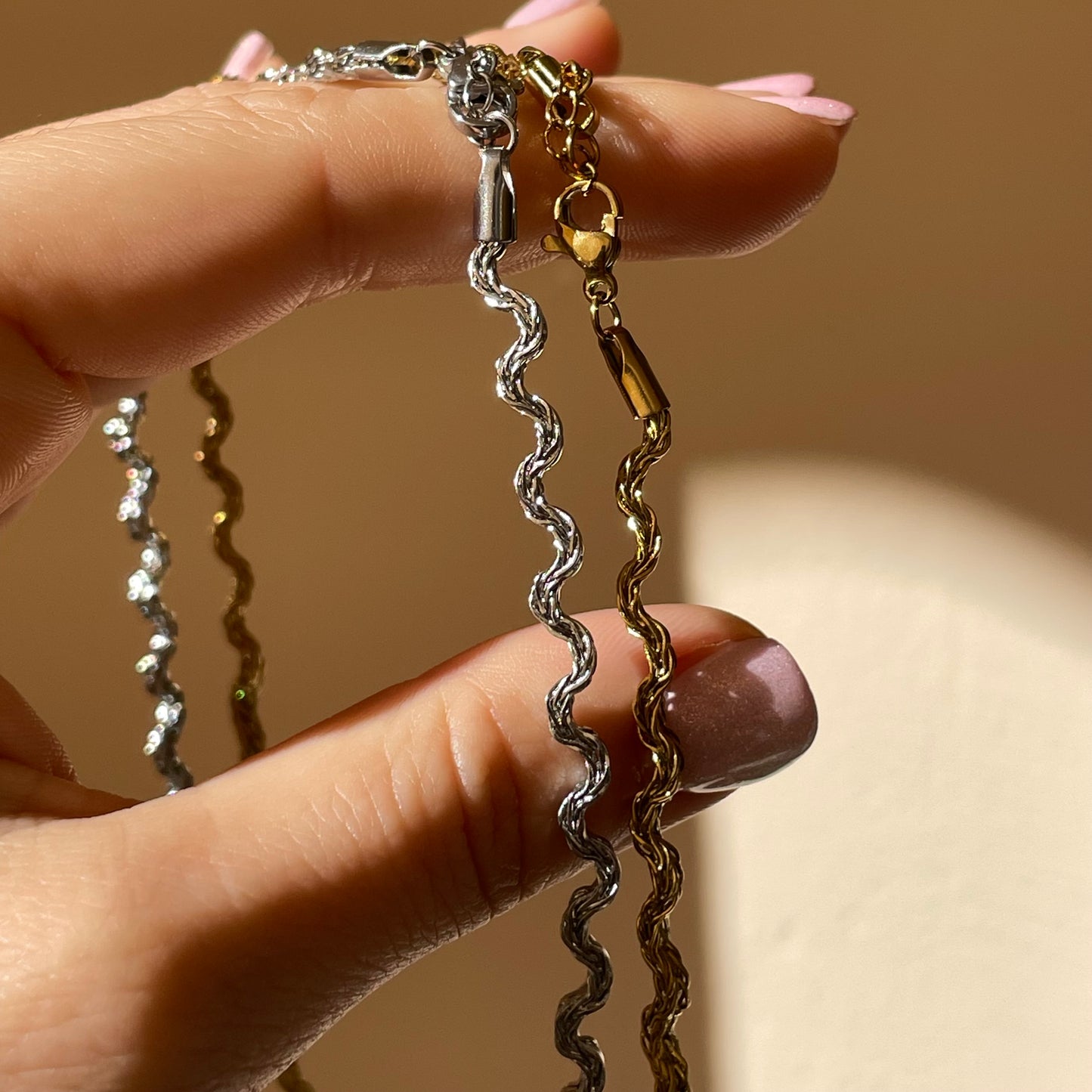 Collana ondulata in 2 colori