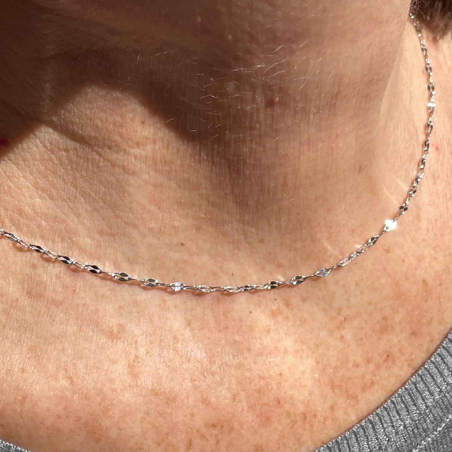 Collana luminosa in 2 colori