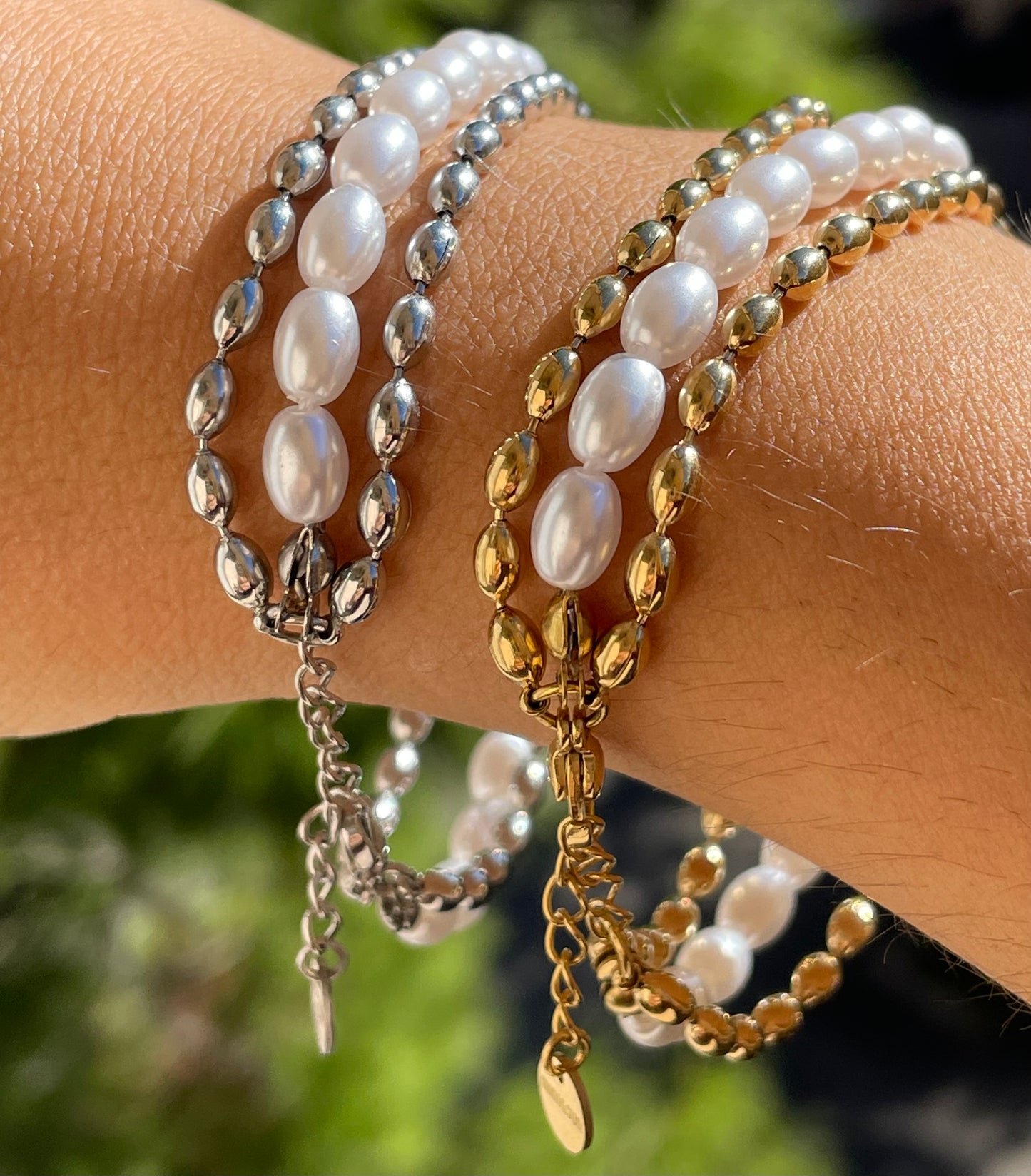 Bracciale di perle ovali in 2 colori