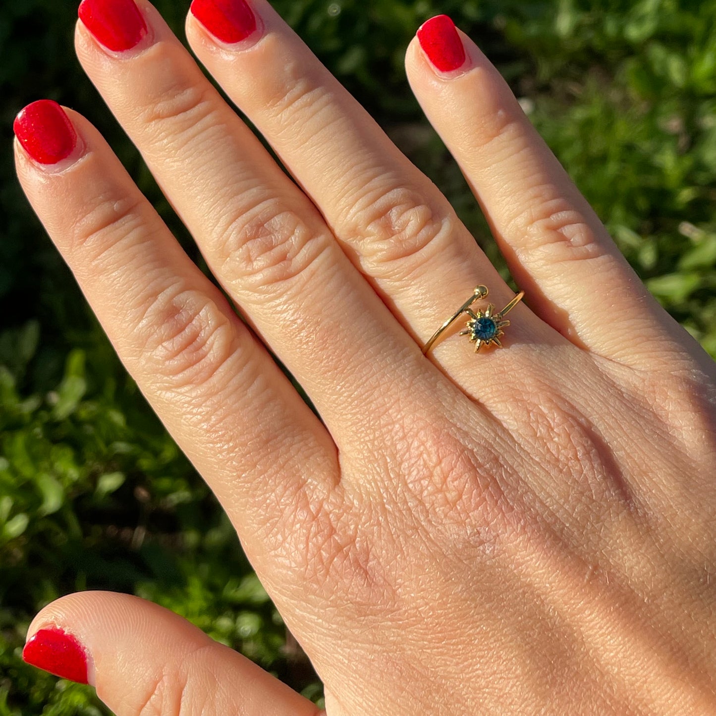 Anello sole e zircone