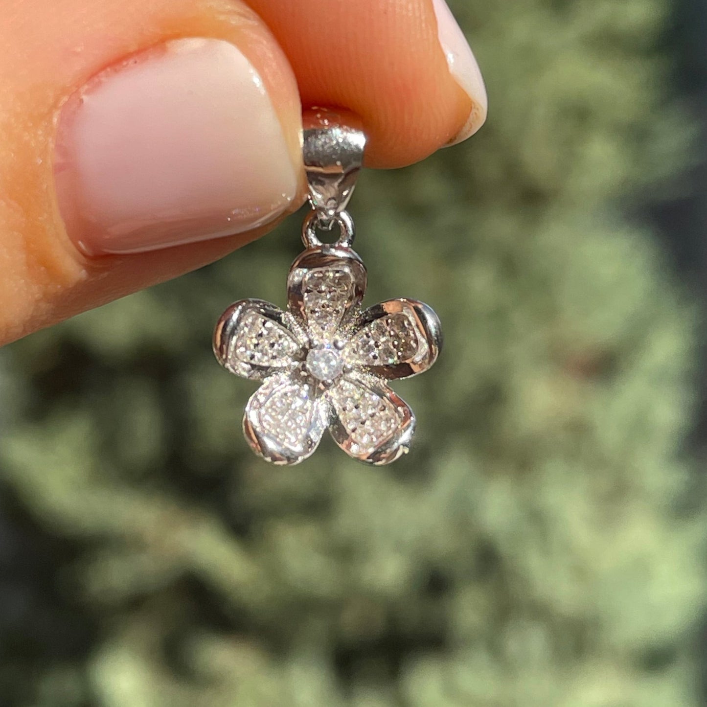 Charm Fiore con zirconi