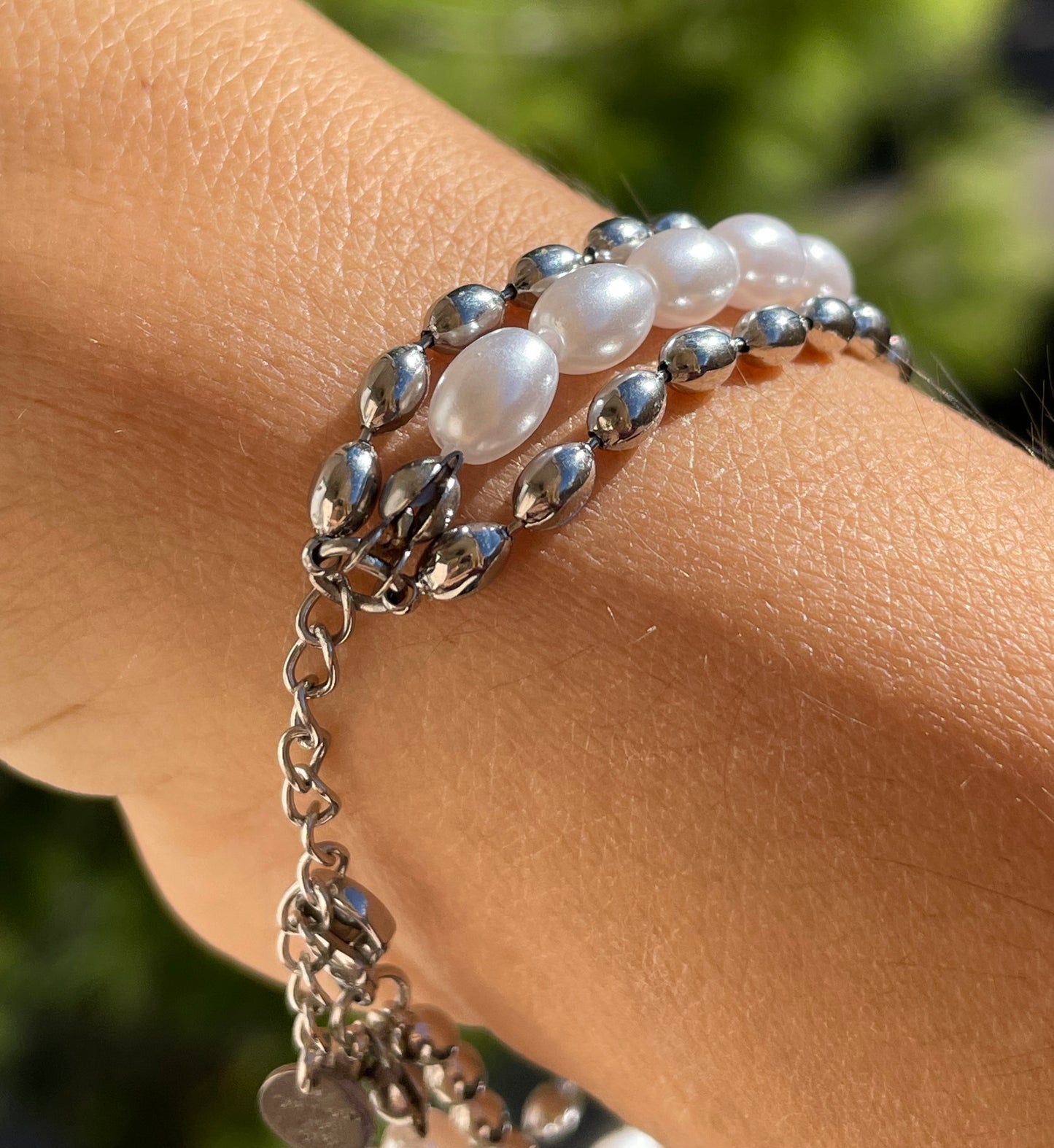 Bracciale di perle ovali in 2 colori