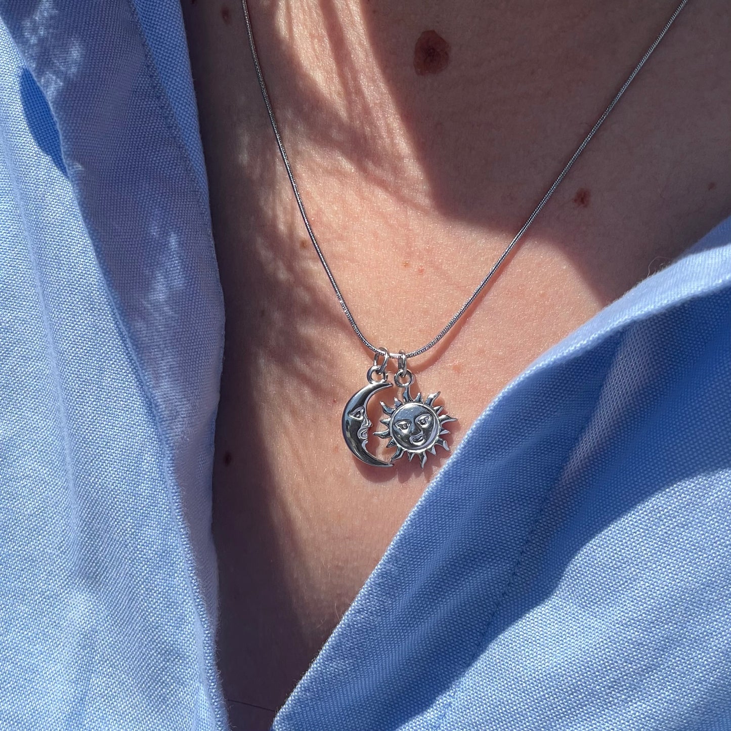 Charm Luna crescente in 2 colori