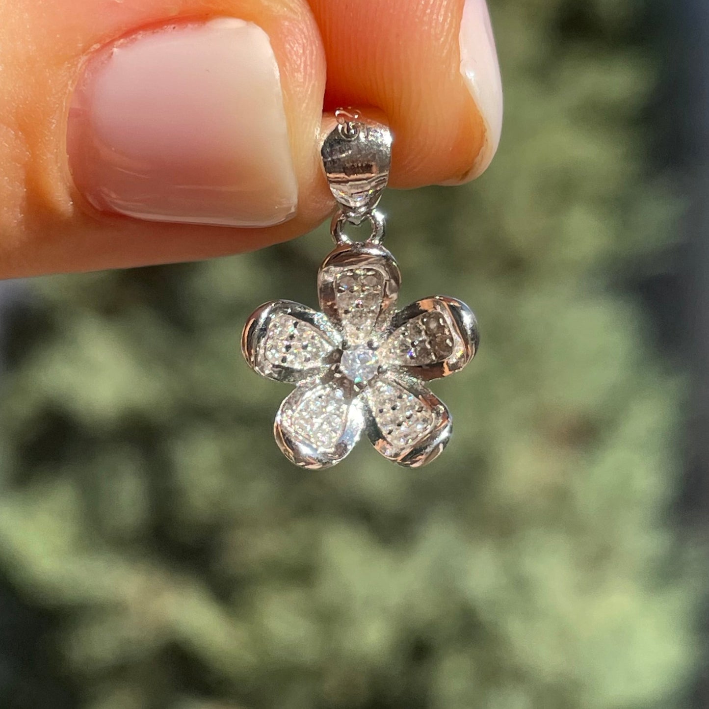 Charm Fiore con zirconi