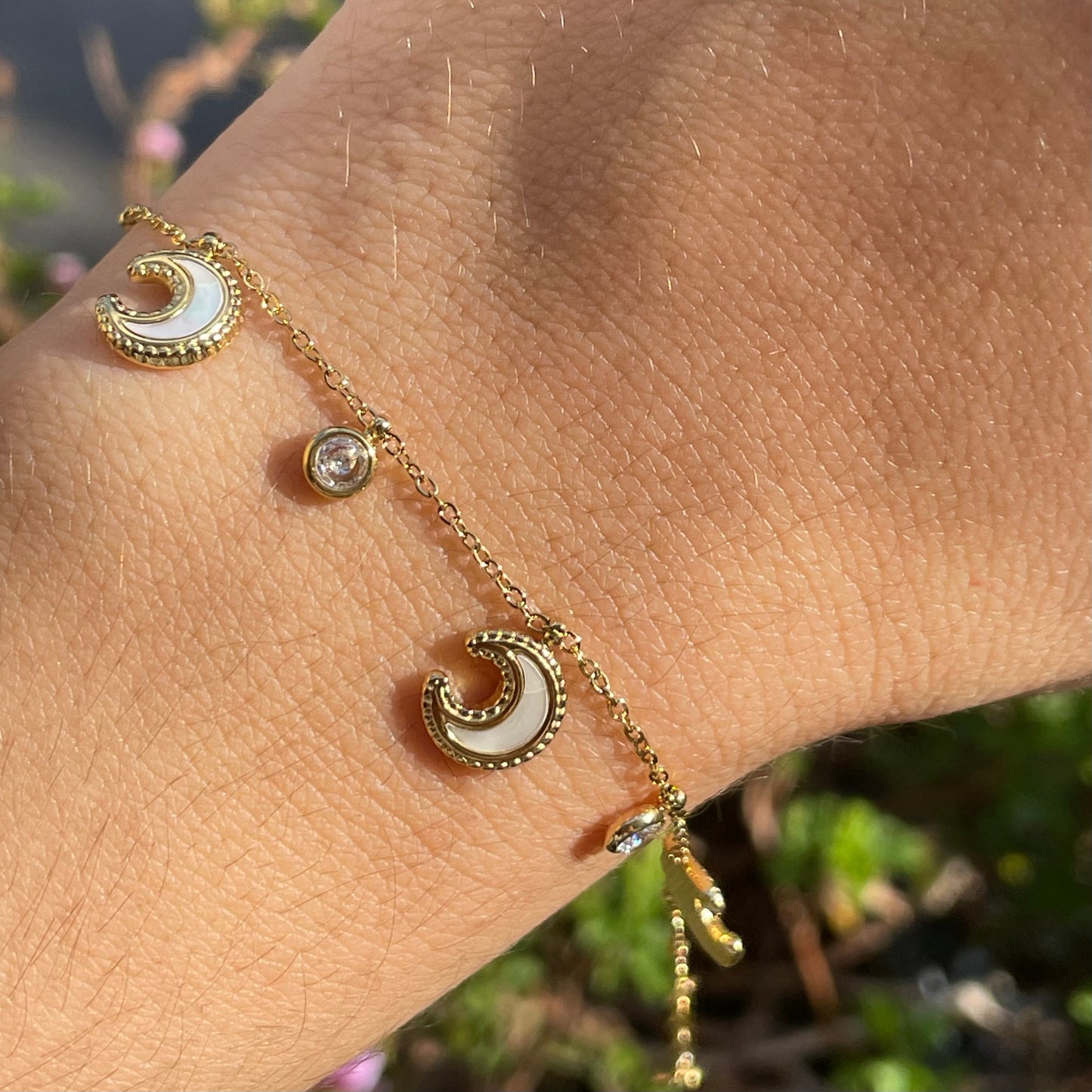 Bracciale lune perlate