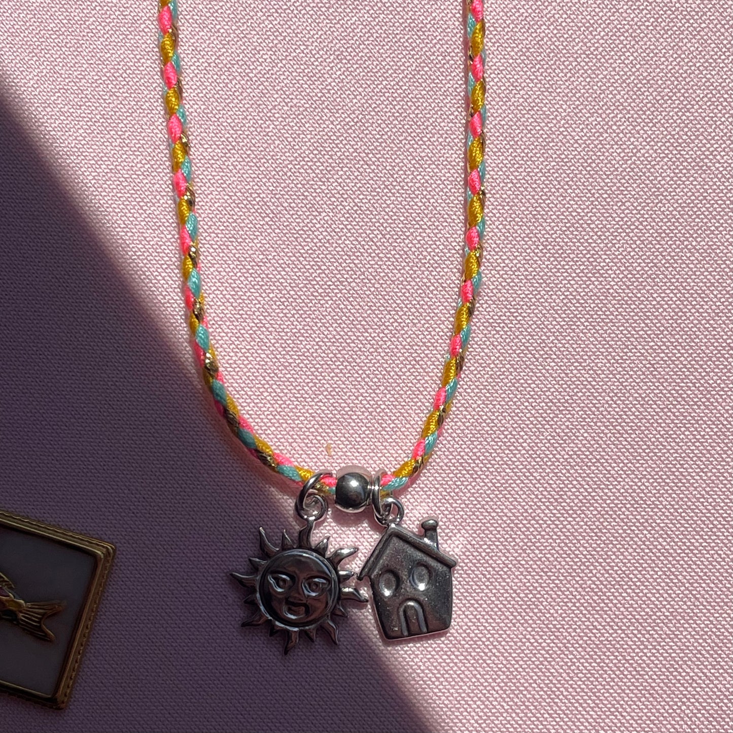 Collana intreccio colorata in 3 colori