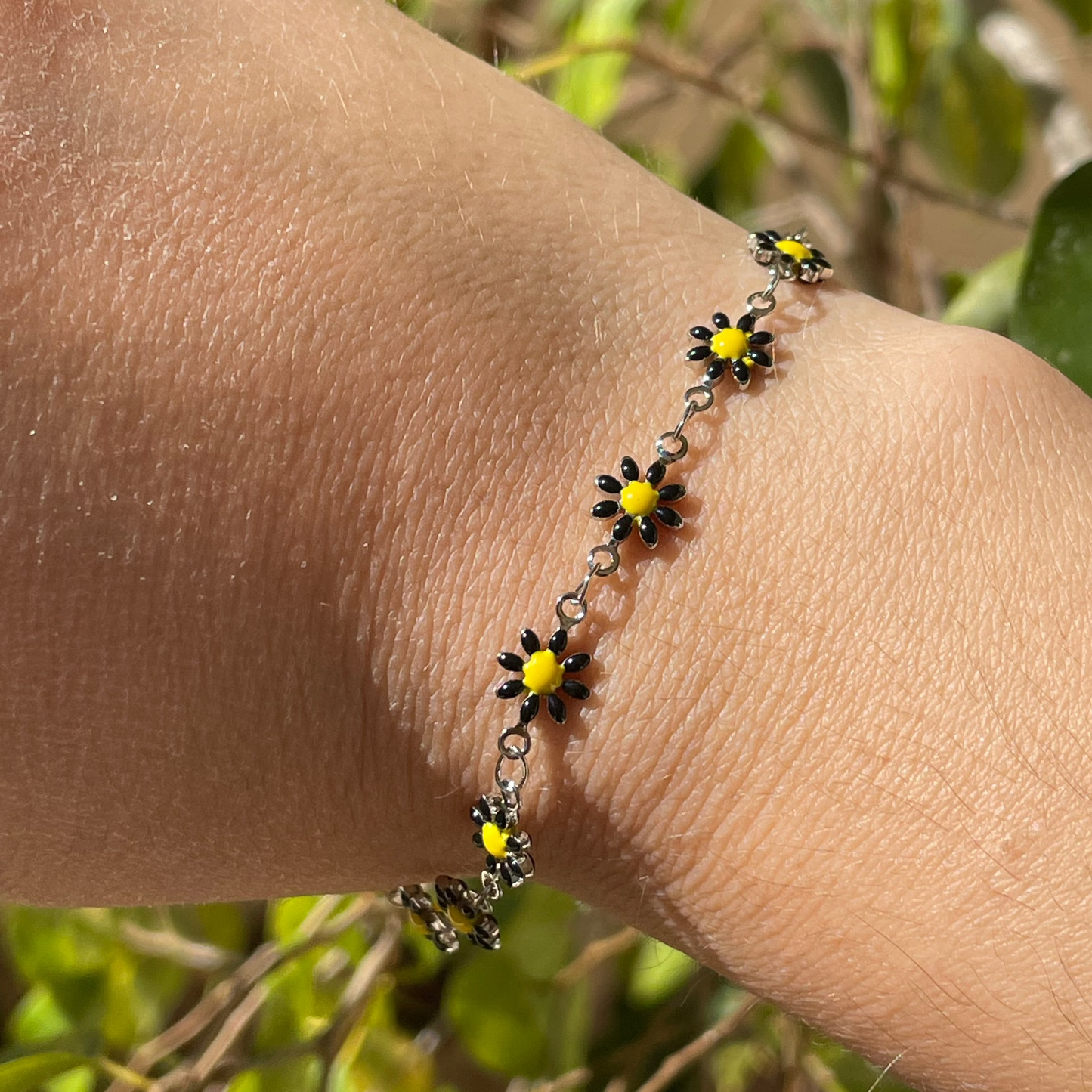 Bracciale con margherite in 9 colori