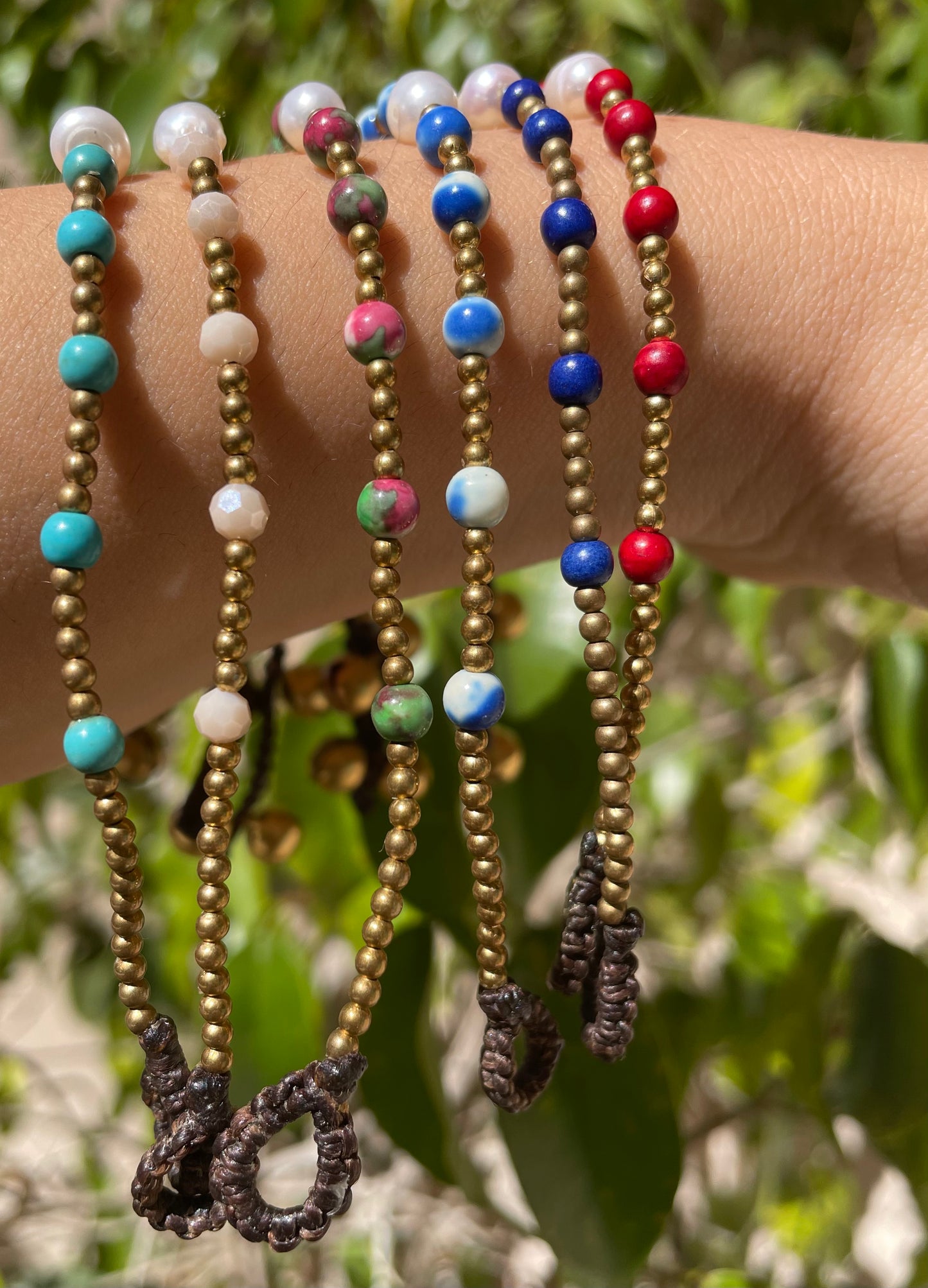 Bracciale con perle di fiume in 6 colori
