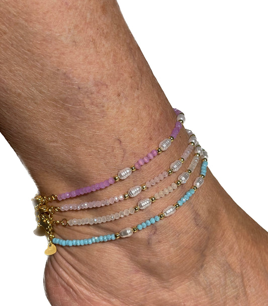 Cavigliera con perle e perline in 3 colori