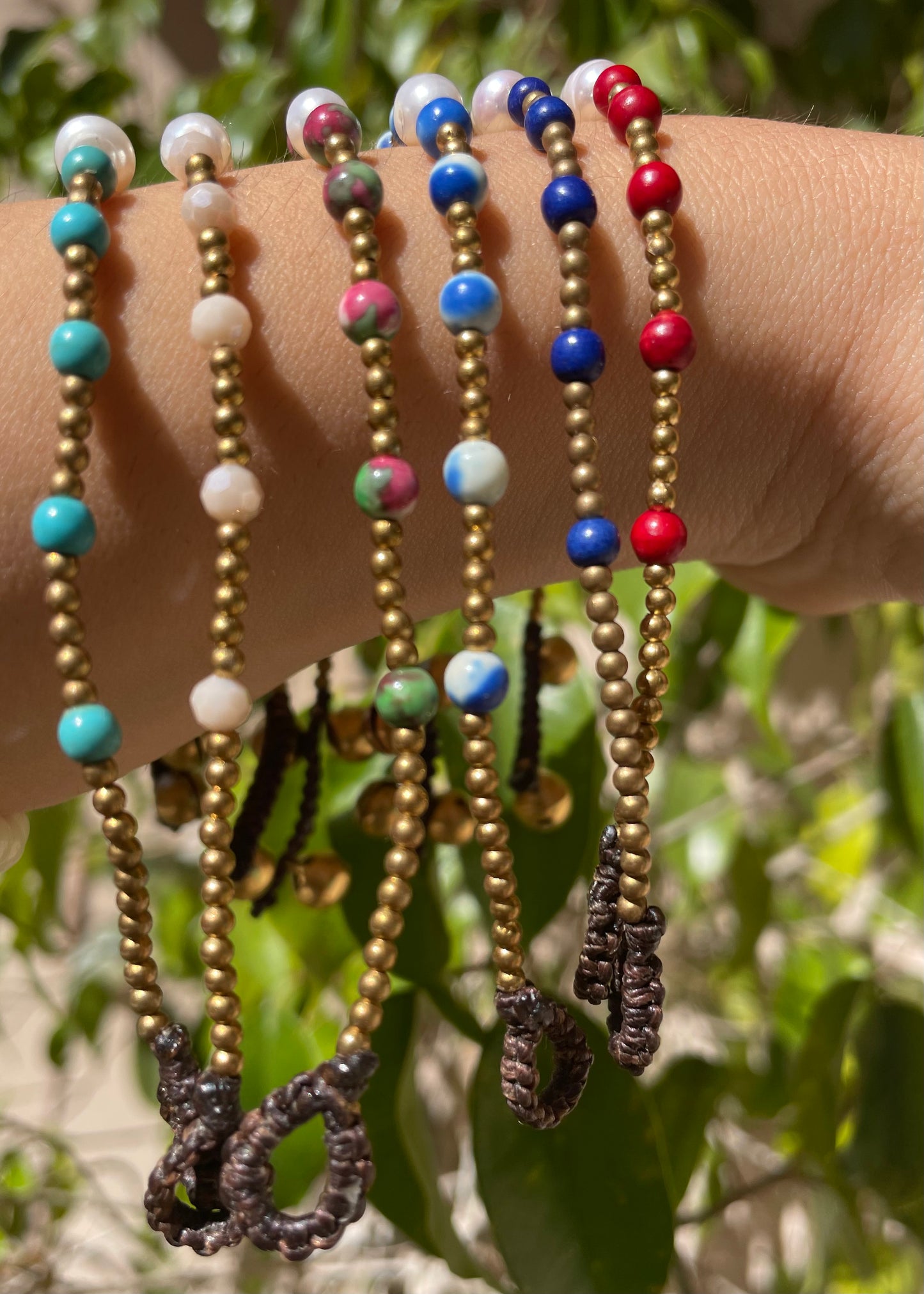 Bracciale con perle di fiume in 6 colori