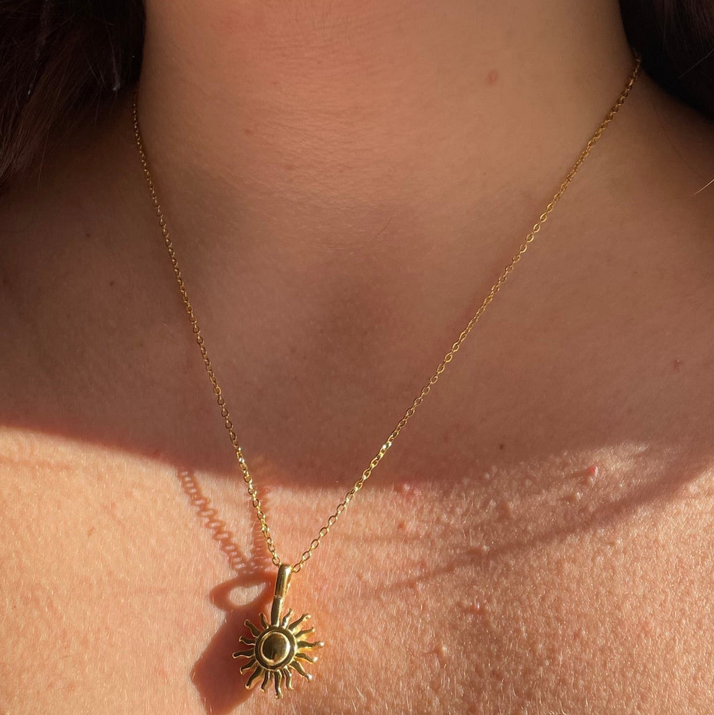 Collana sole grande in 2 colori