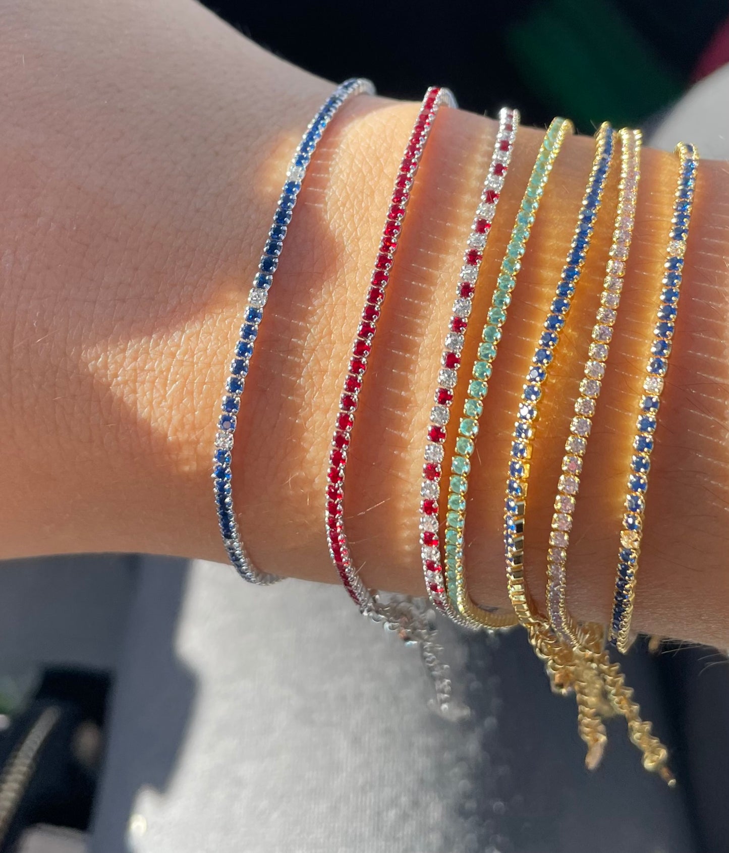 Bracciale con zirconi in 7 colori