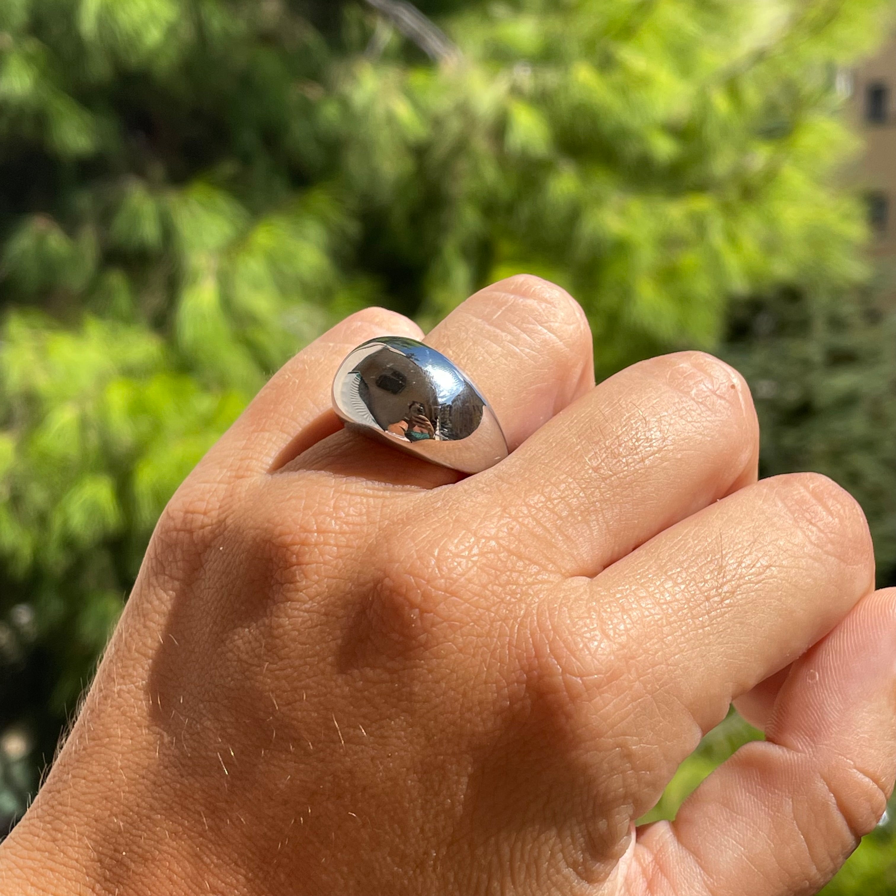 Anello bold lucente in 2 colori