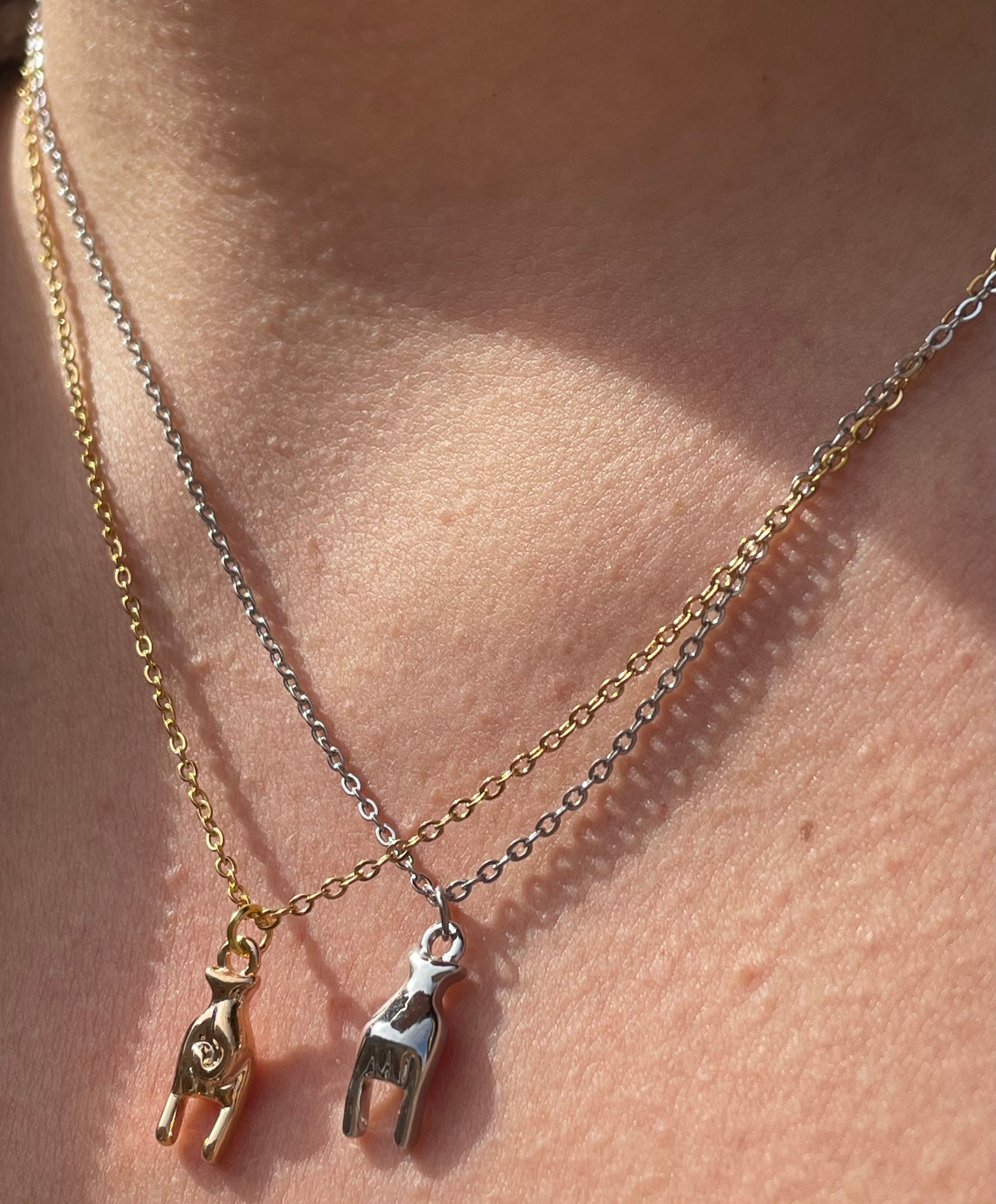 Collana TIE’ corna in 2 colori