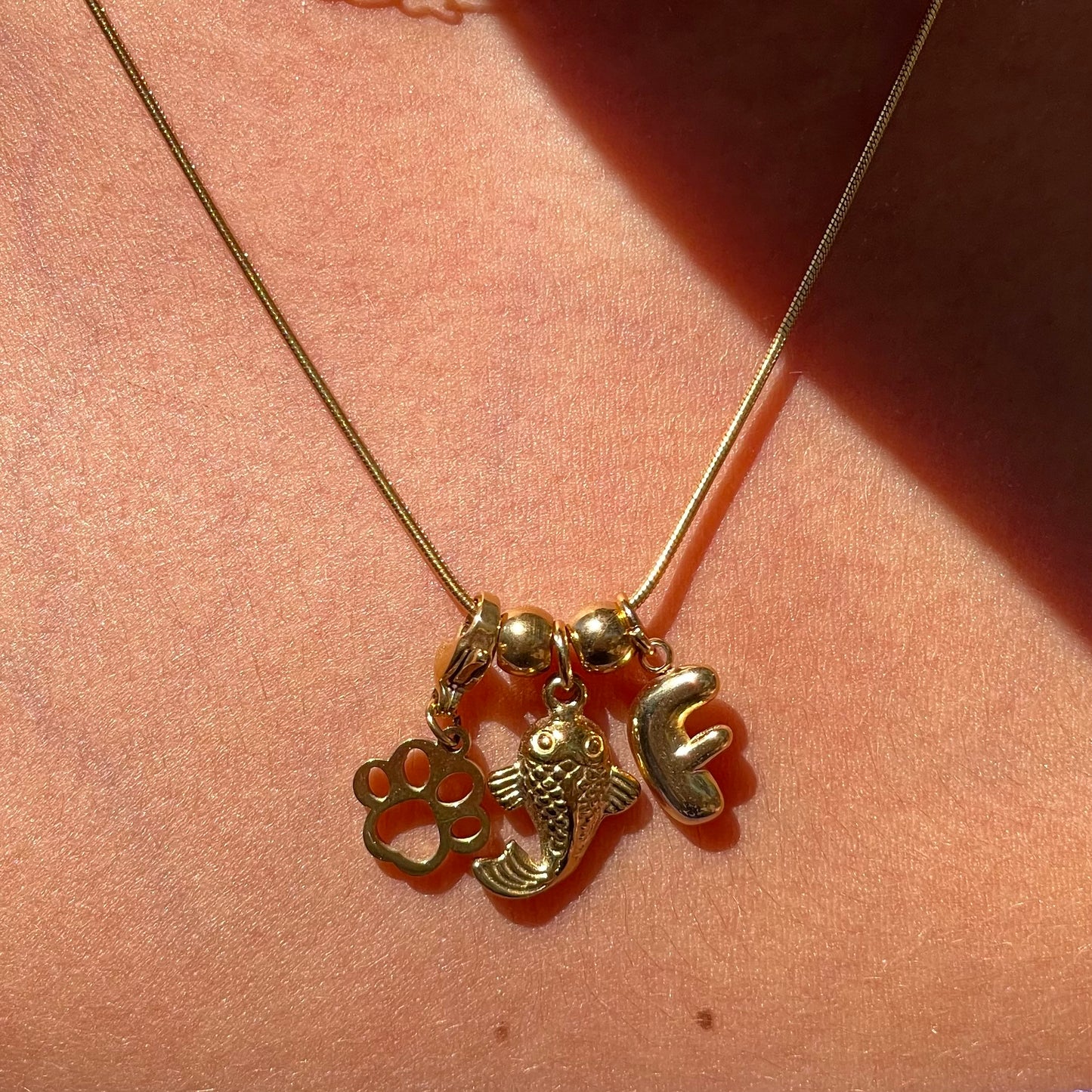 Collana filo semplice in 2 colori