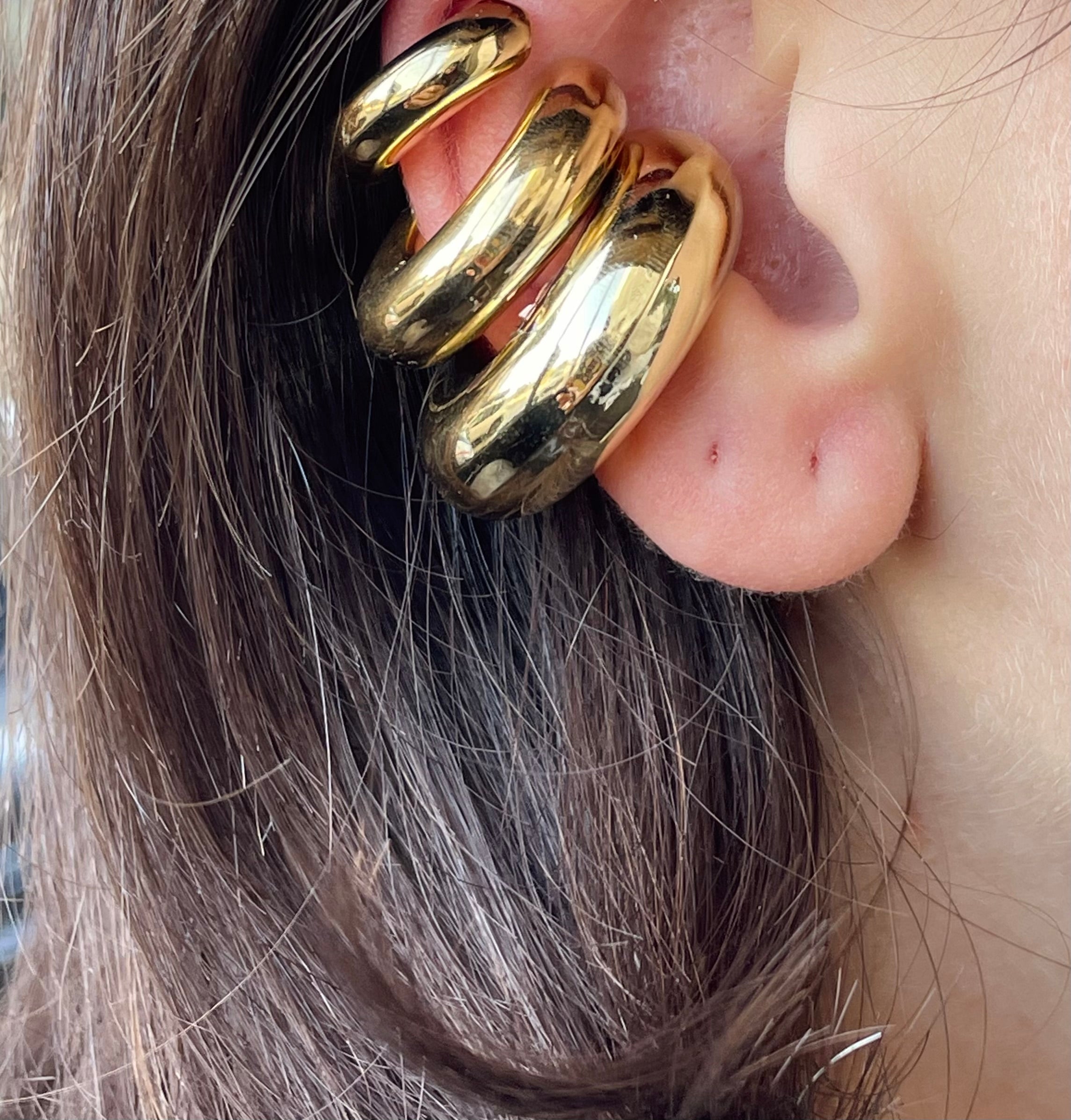 Ear cuff liscio medio in 2 colori
