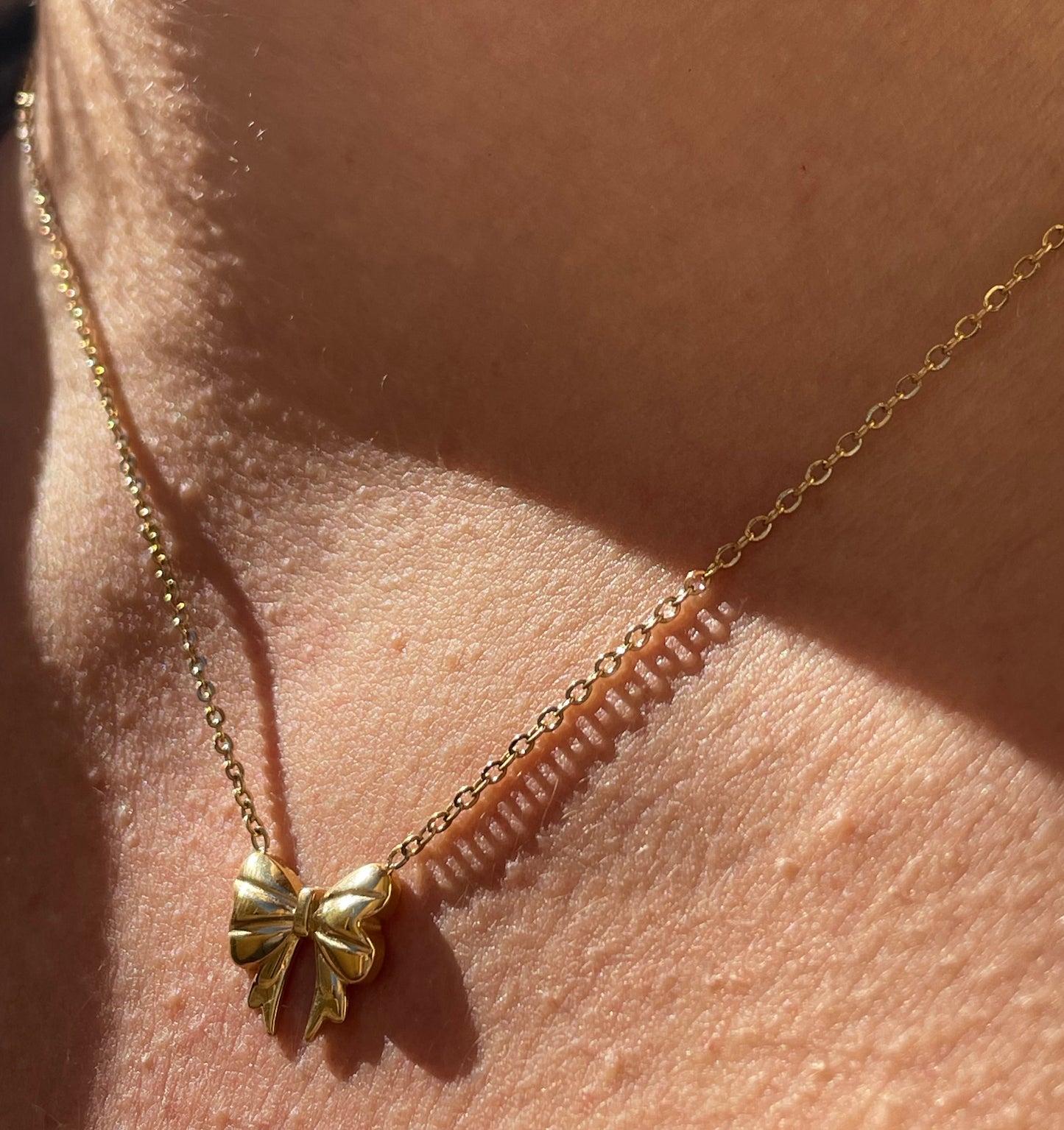 Collana fiocco in 2 colori