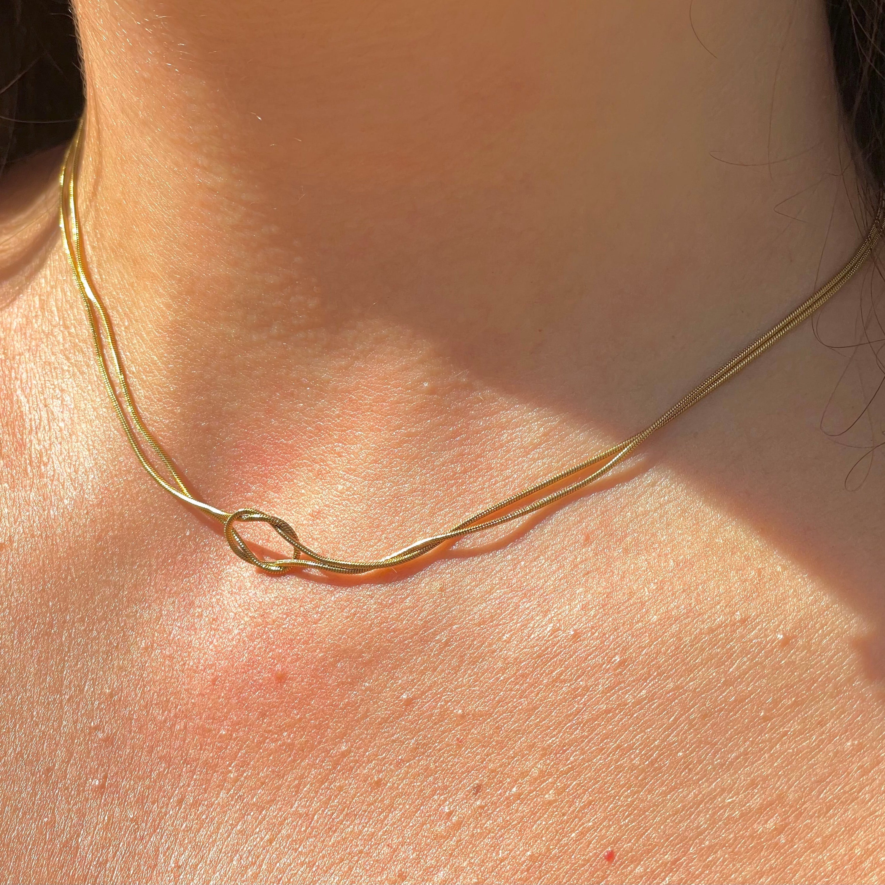 Collana nodo largo in 2 colori