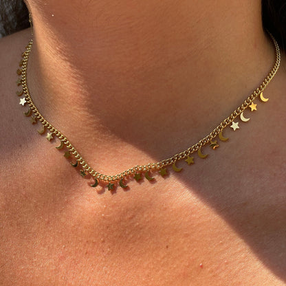 Collana con stelle e lune in 2 colori