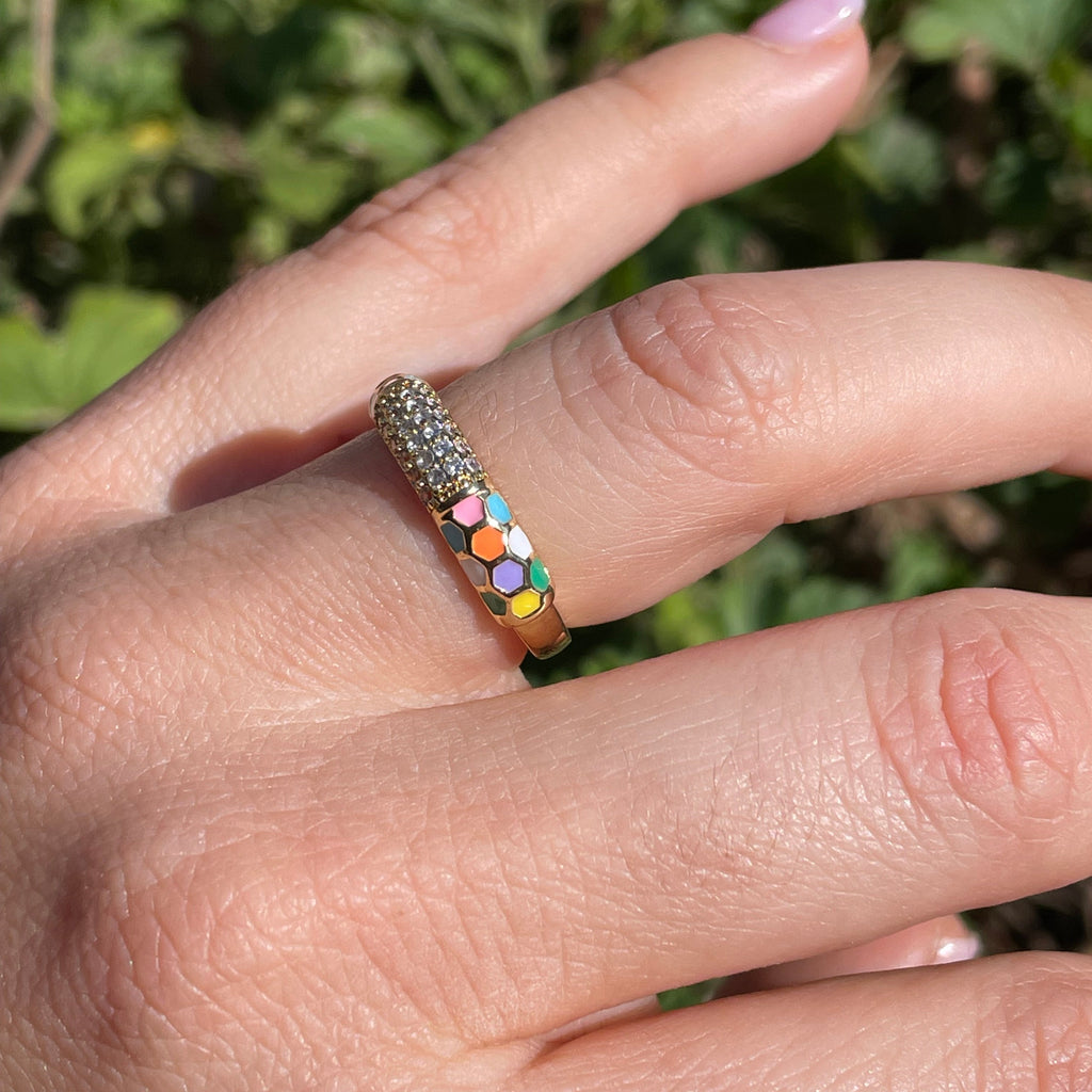 Anello multicolore a pois
