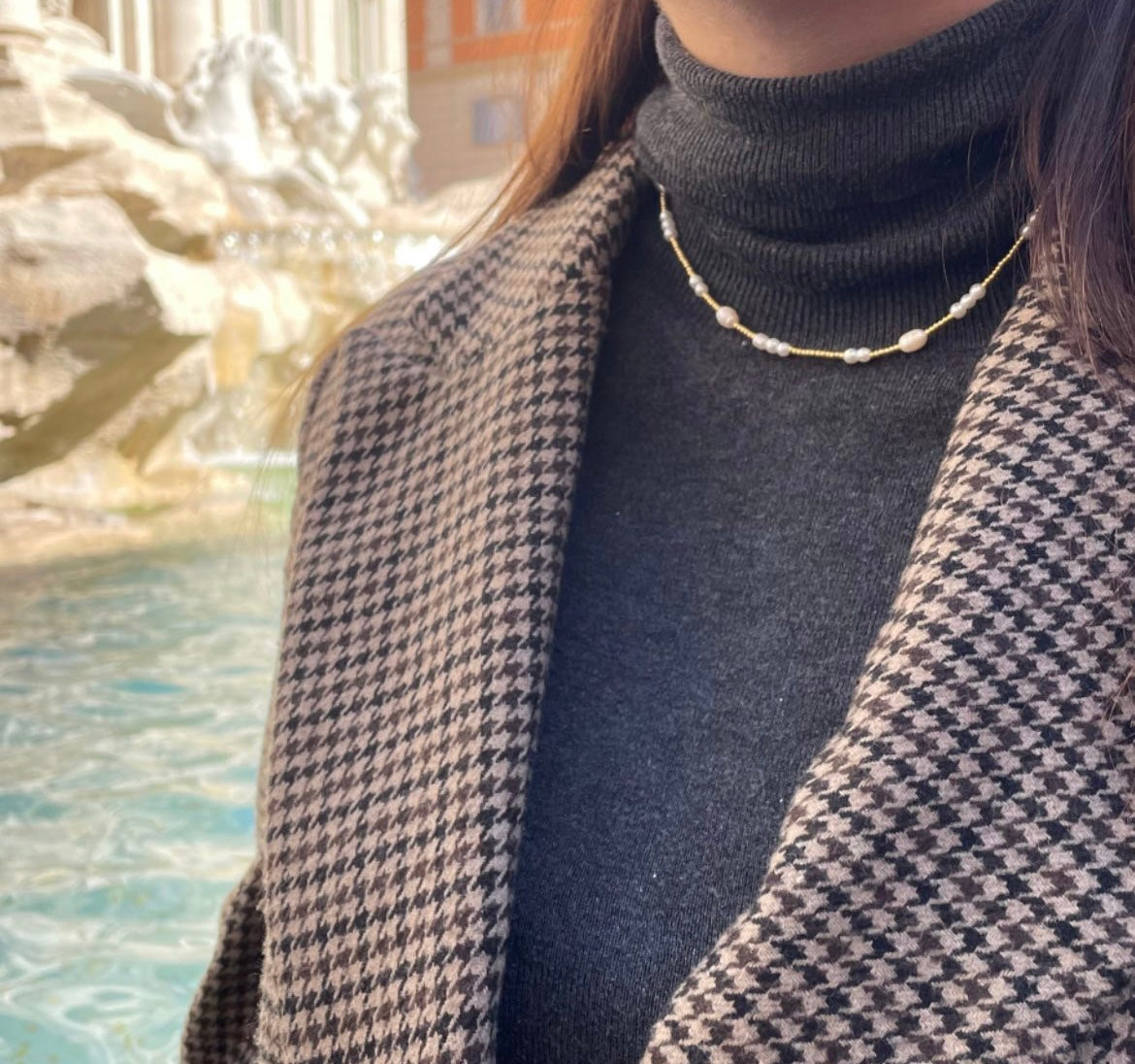 Collana con perle e perline in 2 colori
