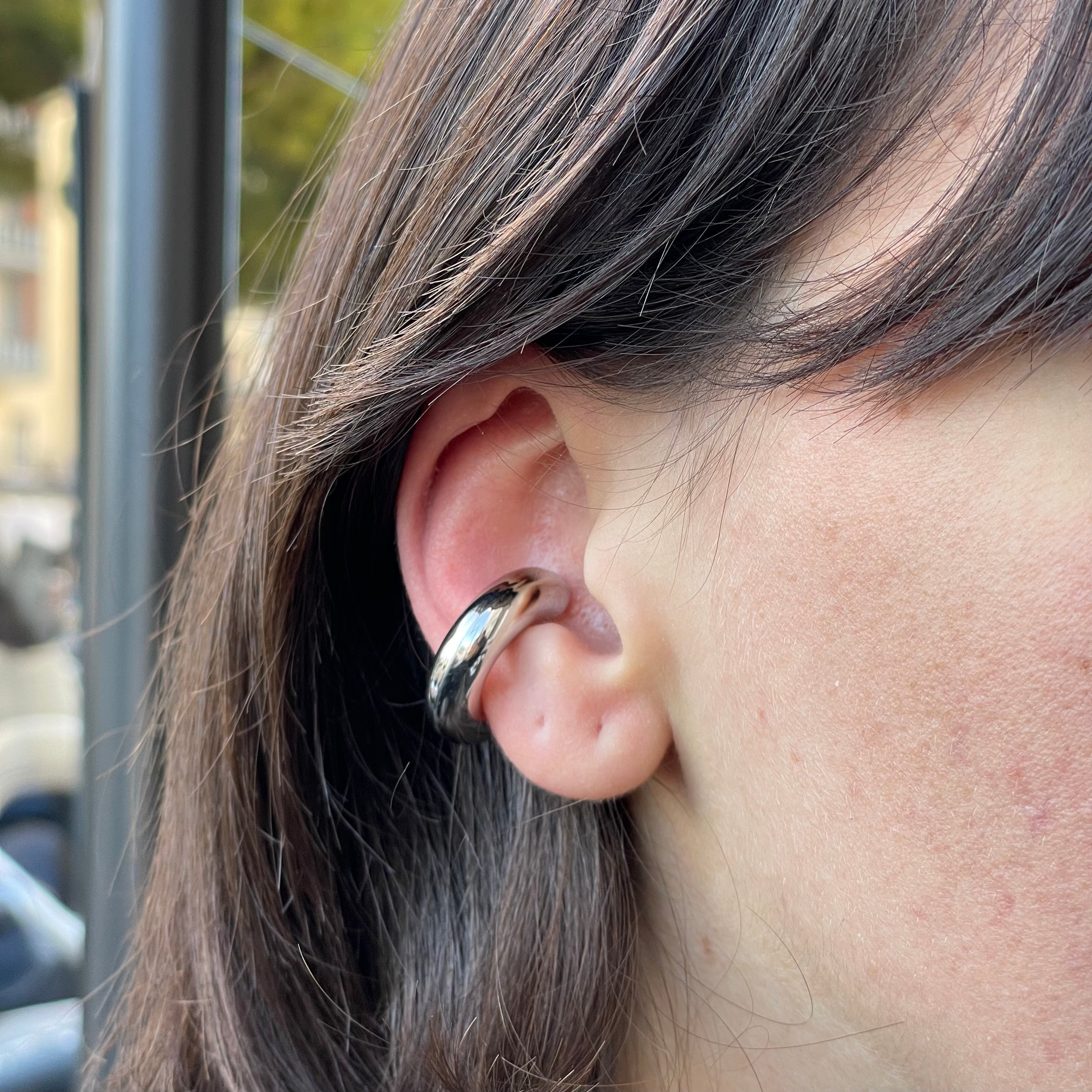 Ear cuff liscio medio in 2 colori