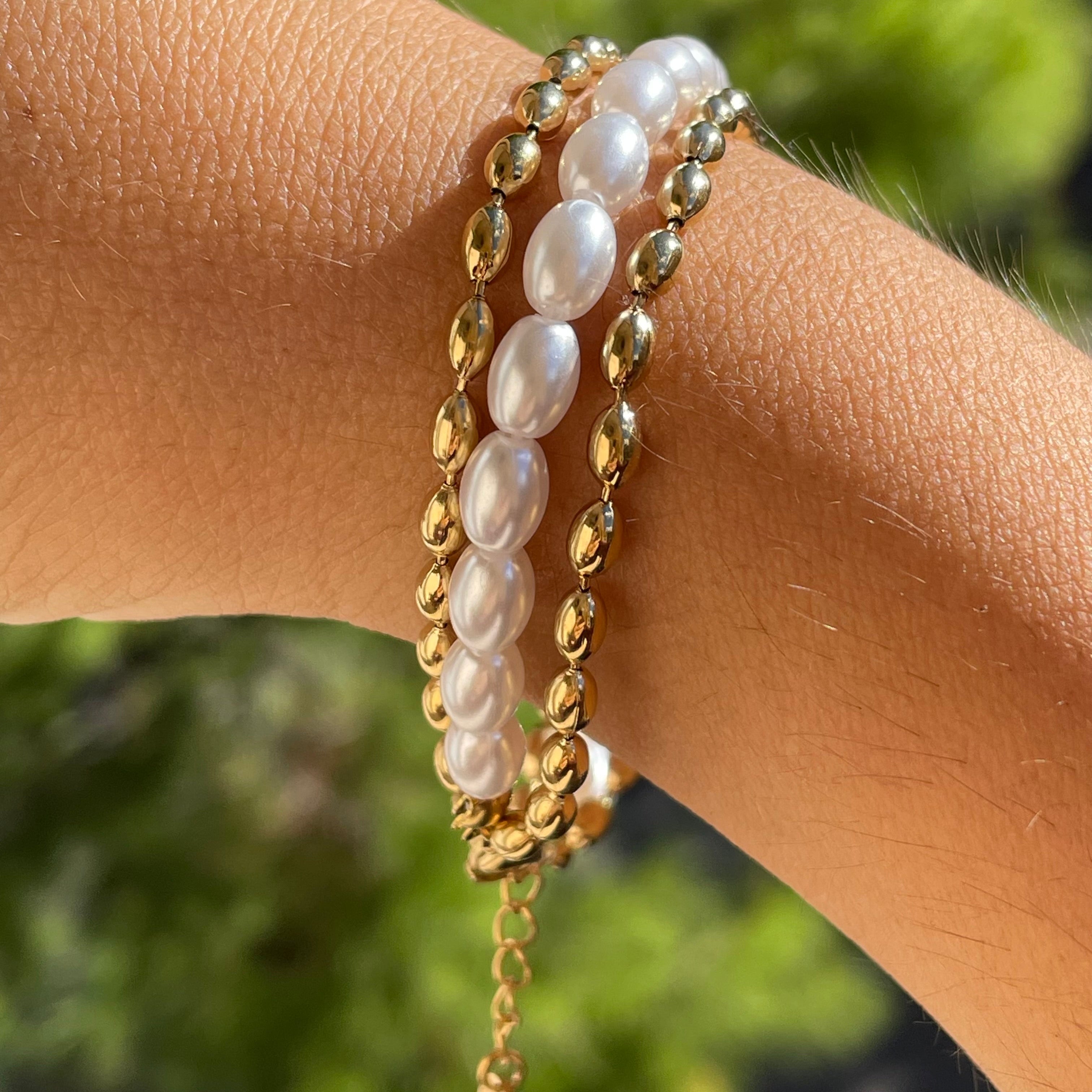Bracciale di perle ovali in 2 colori