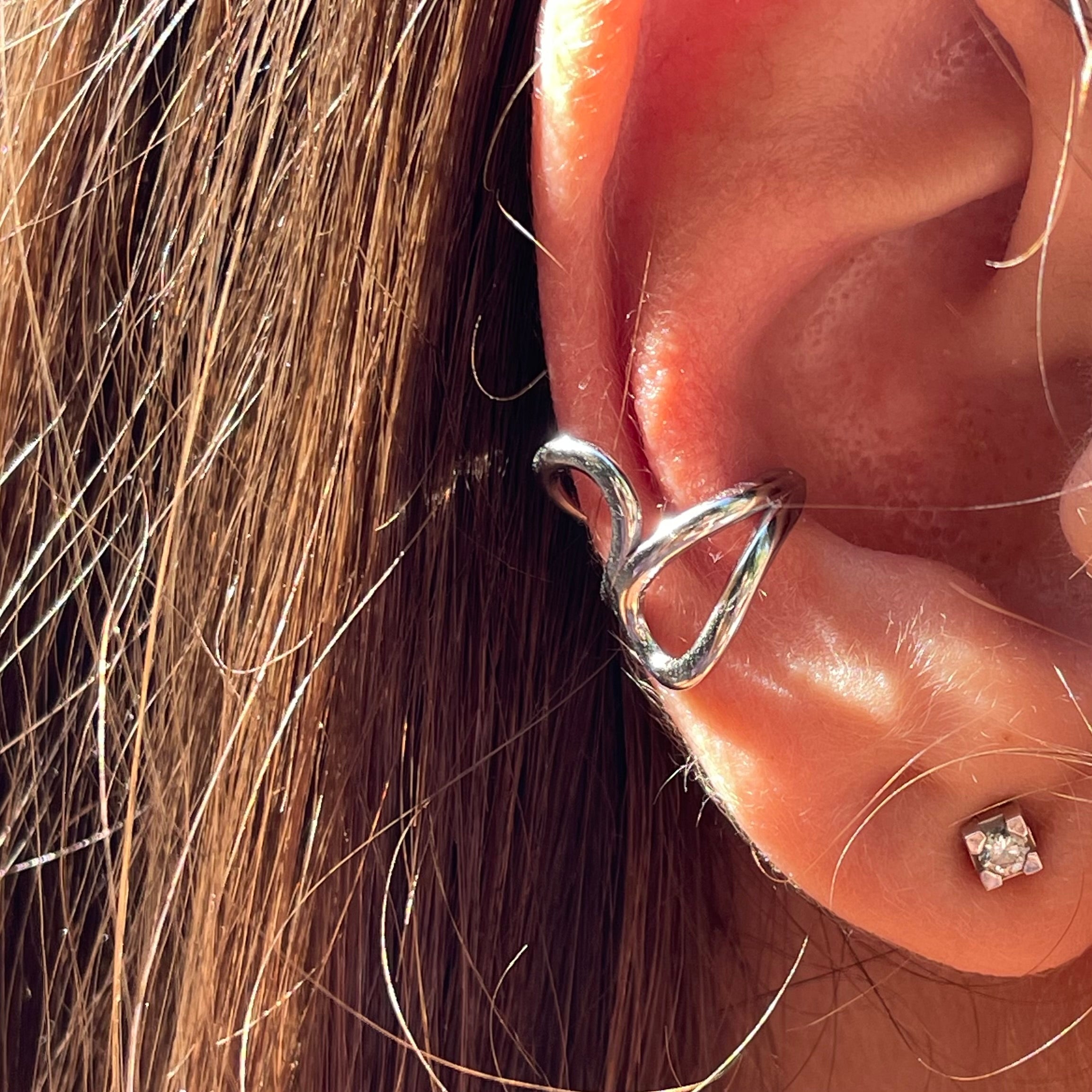Ear cuff infinity in 2 colori