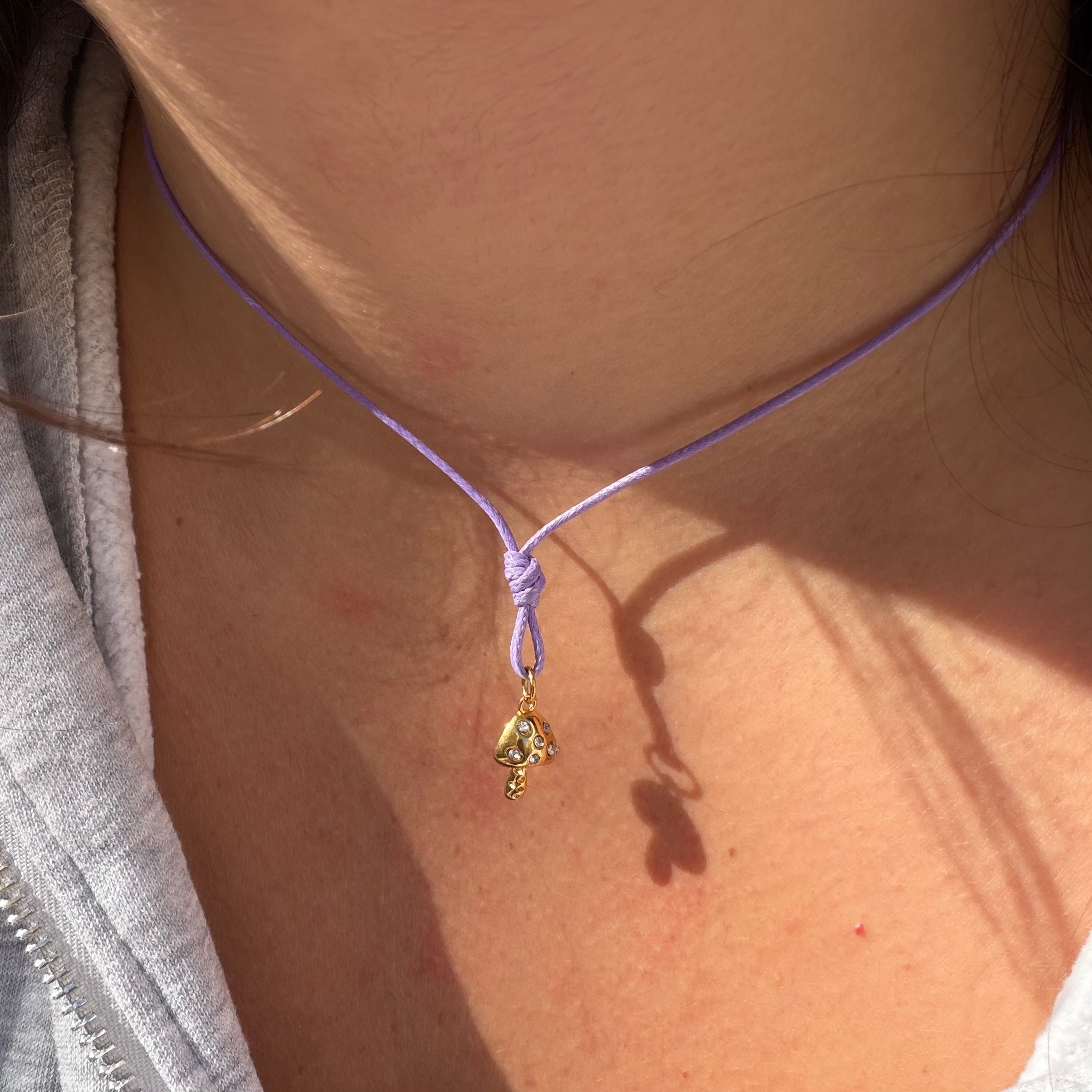 Collana Nodocolore in 18 colori