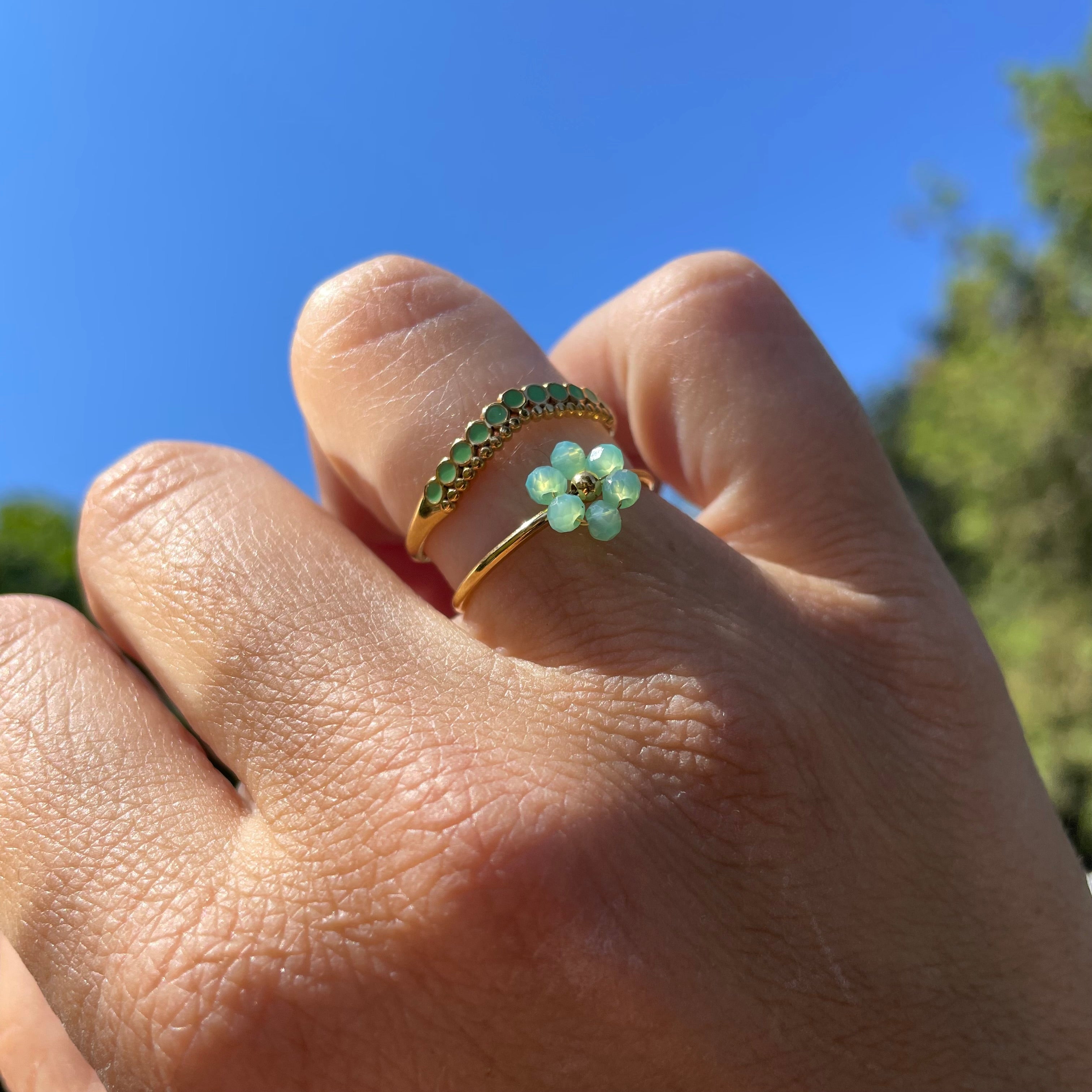 Anello fiorellino a due fasce in 4 colori