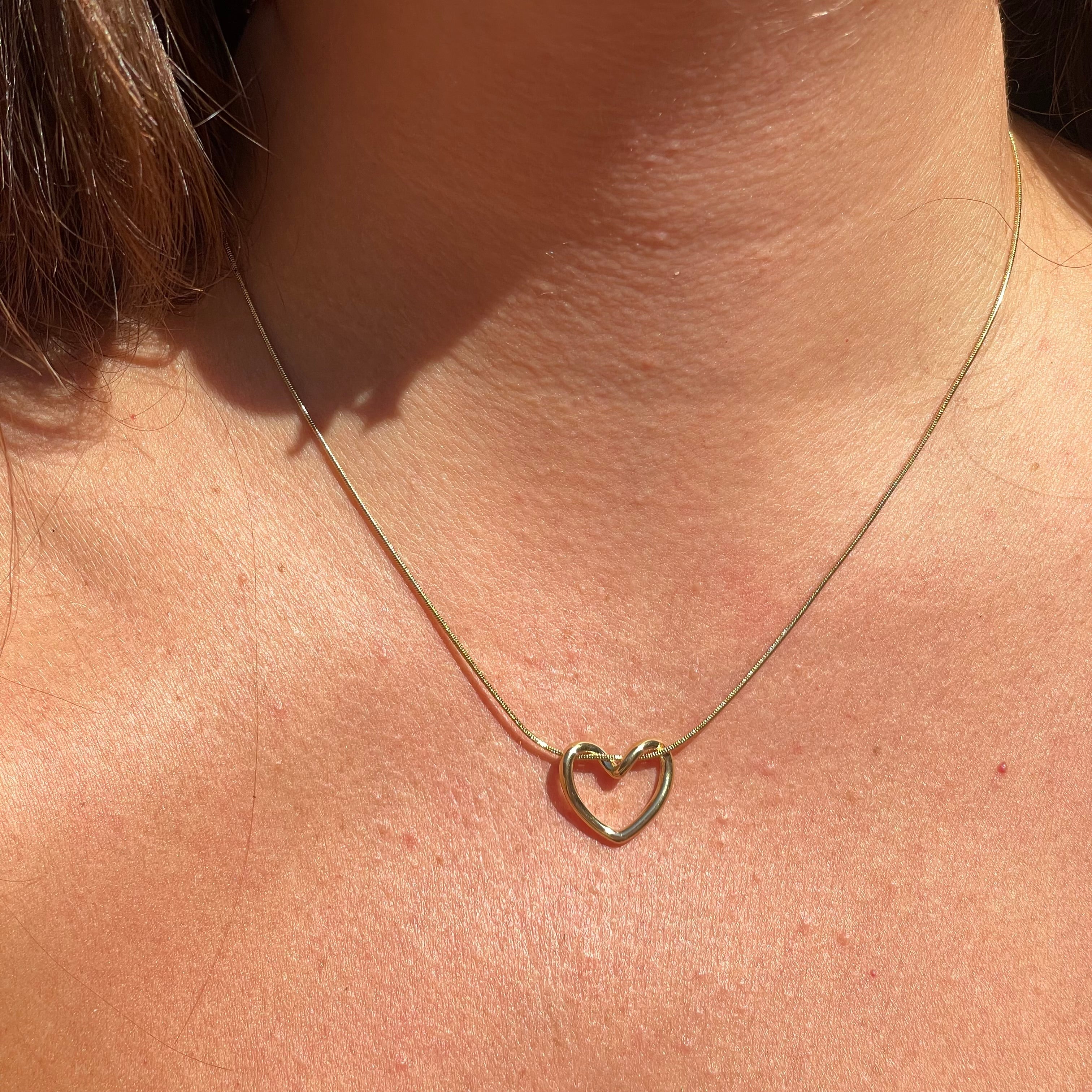 Collana lovi in 2 colori