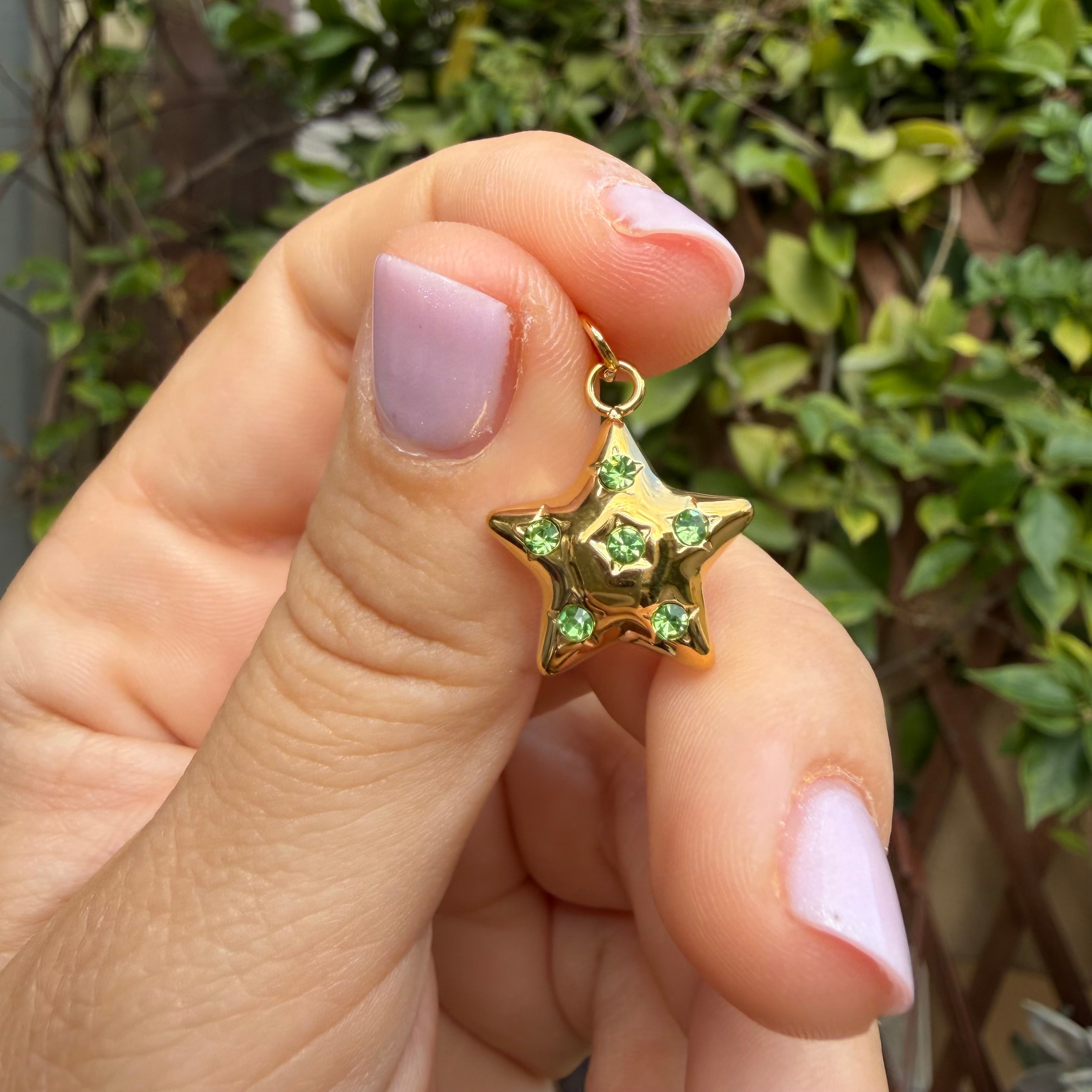 Charm Stella luminosa in 3 colori