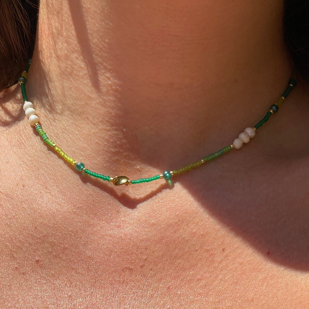 Collana perle soffuse in 4 colori