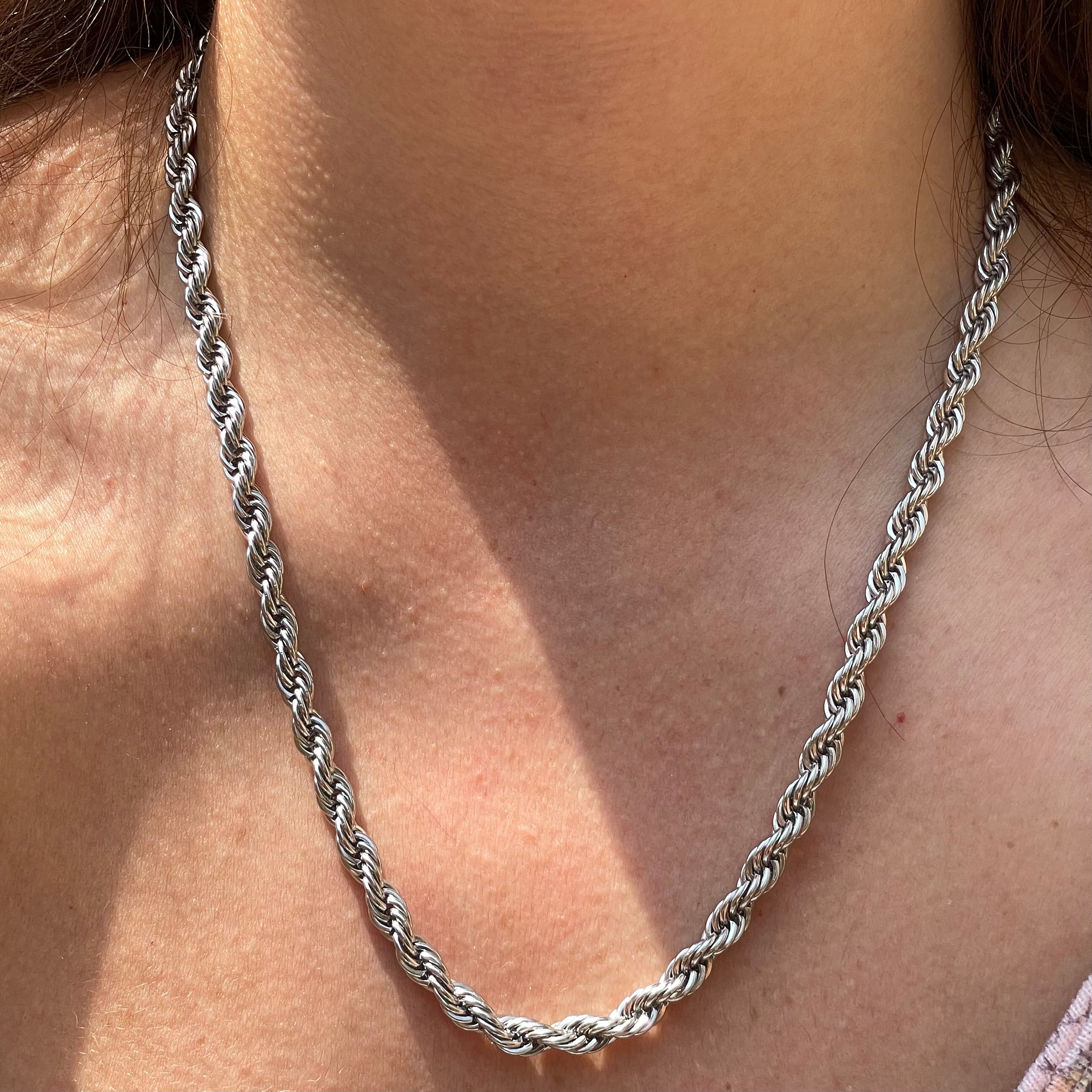 Collana torchon grande in 2 colori
