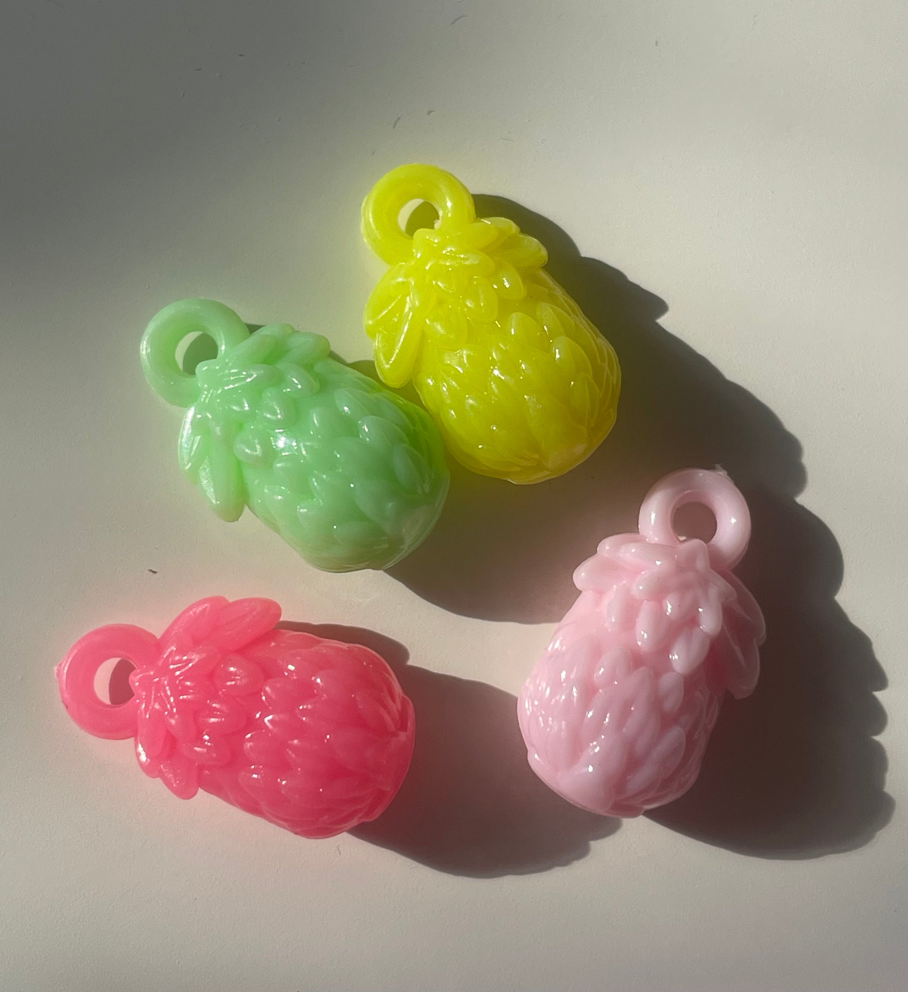 Charm super colorati
