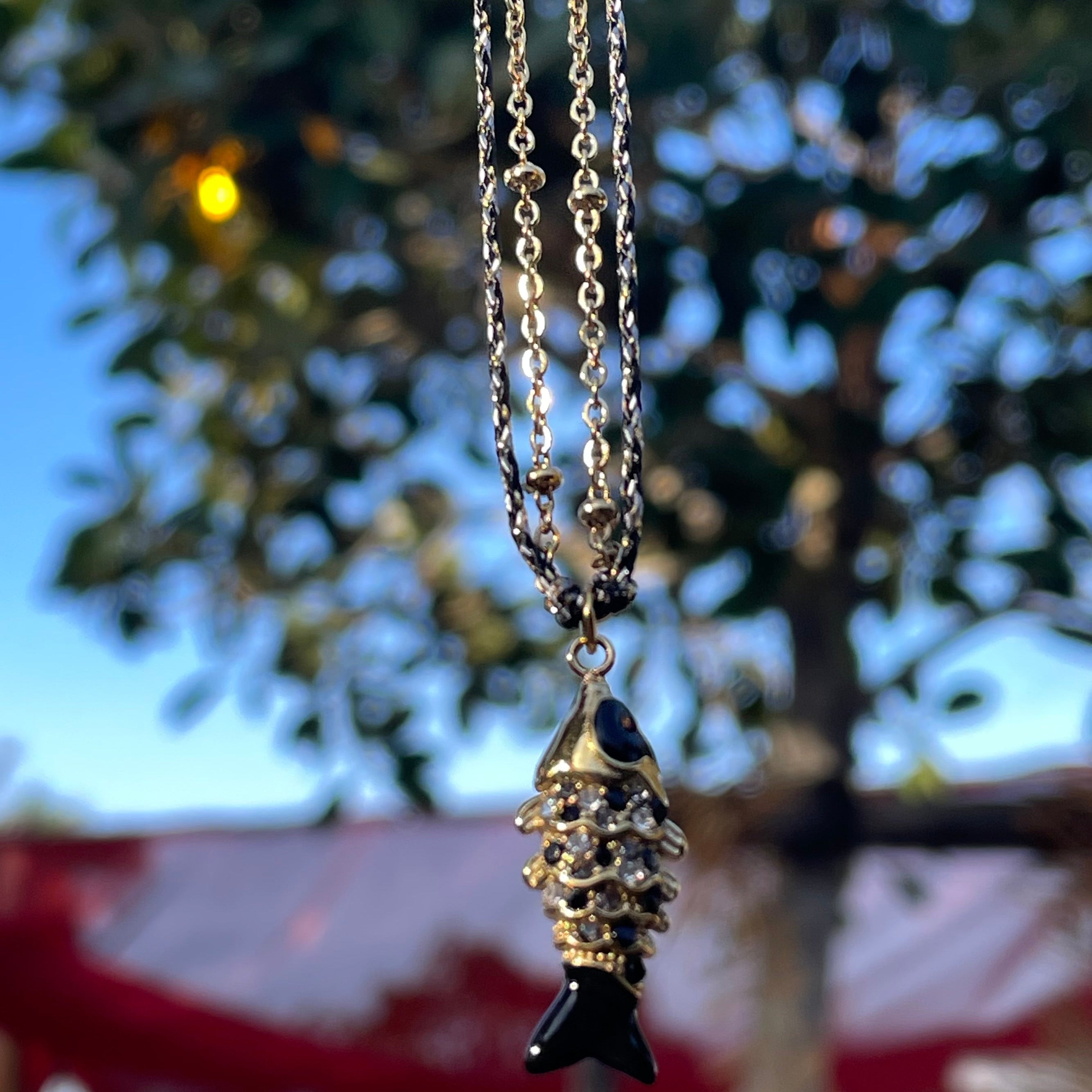 Collana pesce tropicale in 4 colori