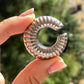 Ear cuff rigato grande doppio in 2 colori