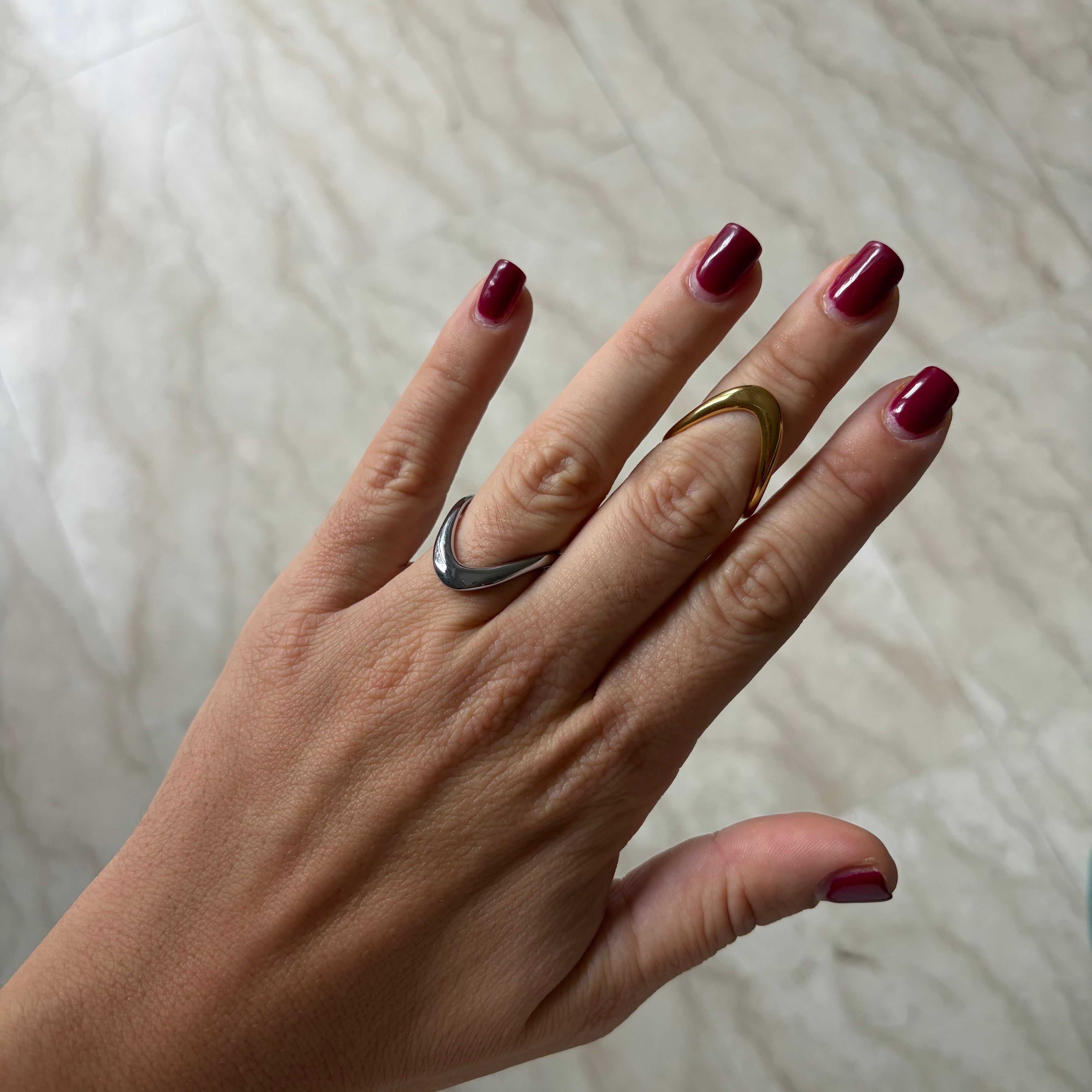 Anello geometrico in 2 colori