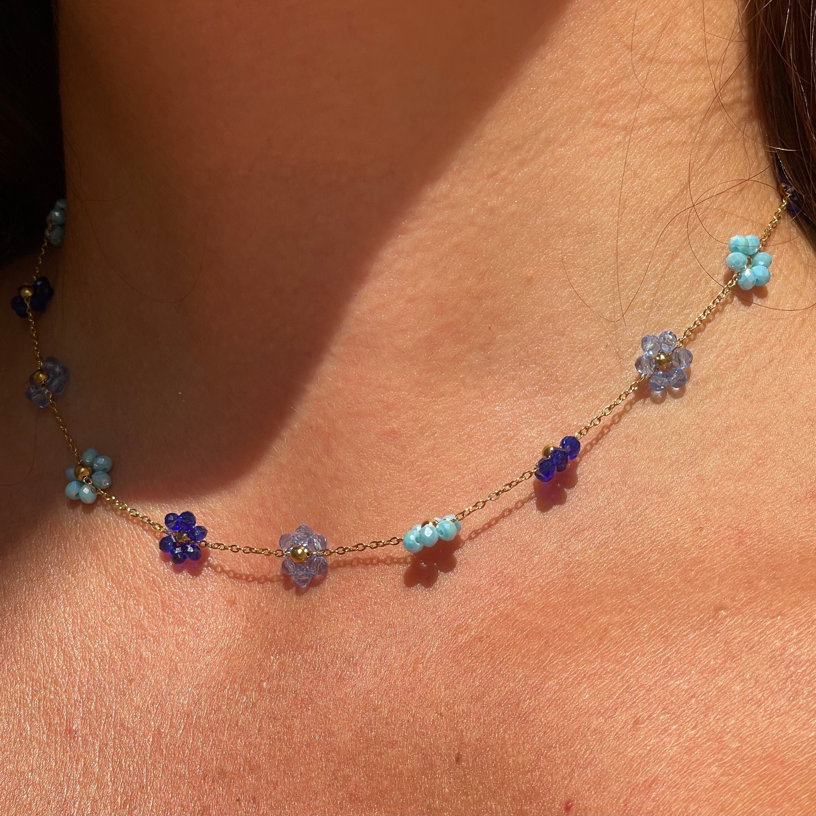 Collana flora in 23 colori