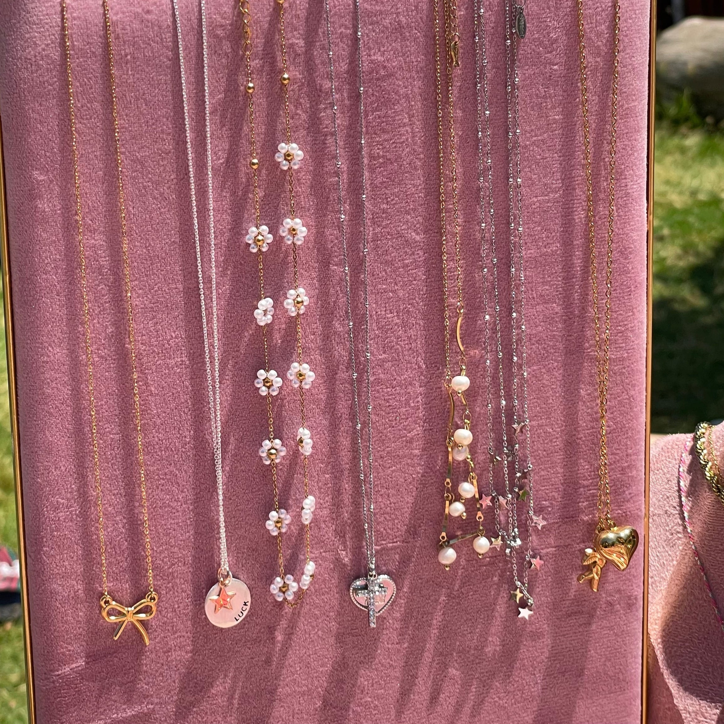 Collana fiocco luminoso in 2 colori