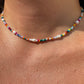 Collana con perle e perline colorate