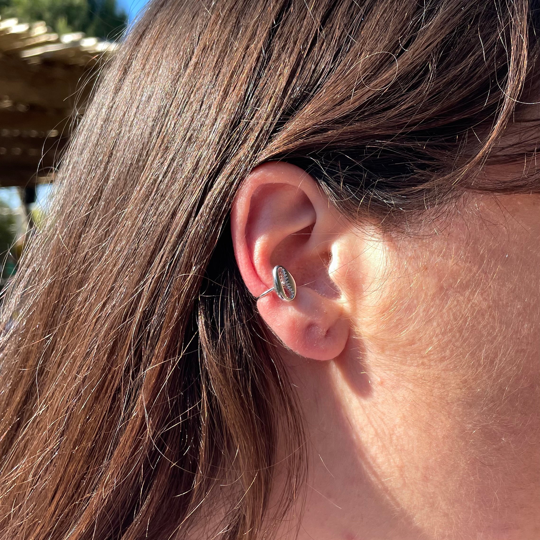 Ear cuff conchiglia in 2 colori