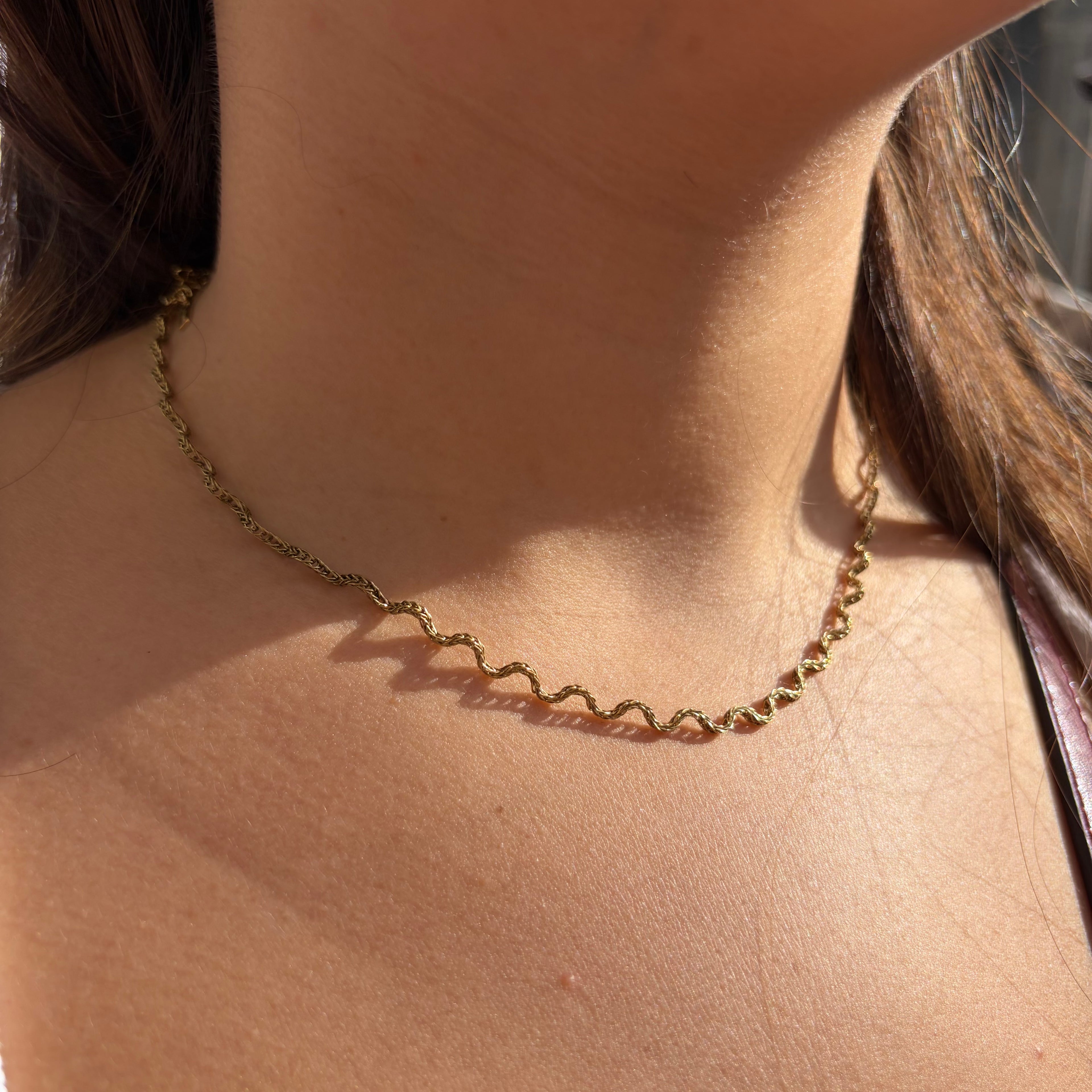 Collana ondulata in 2 colori