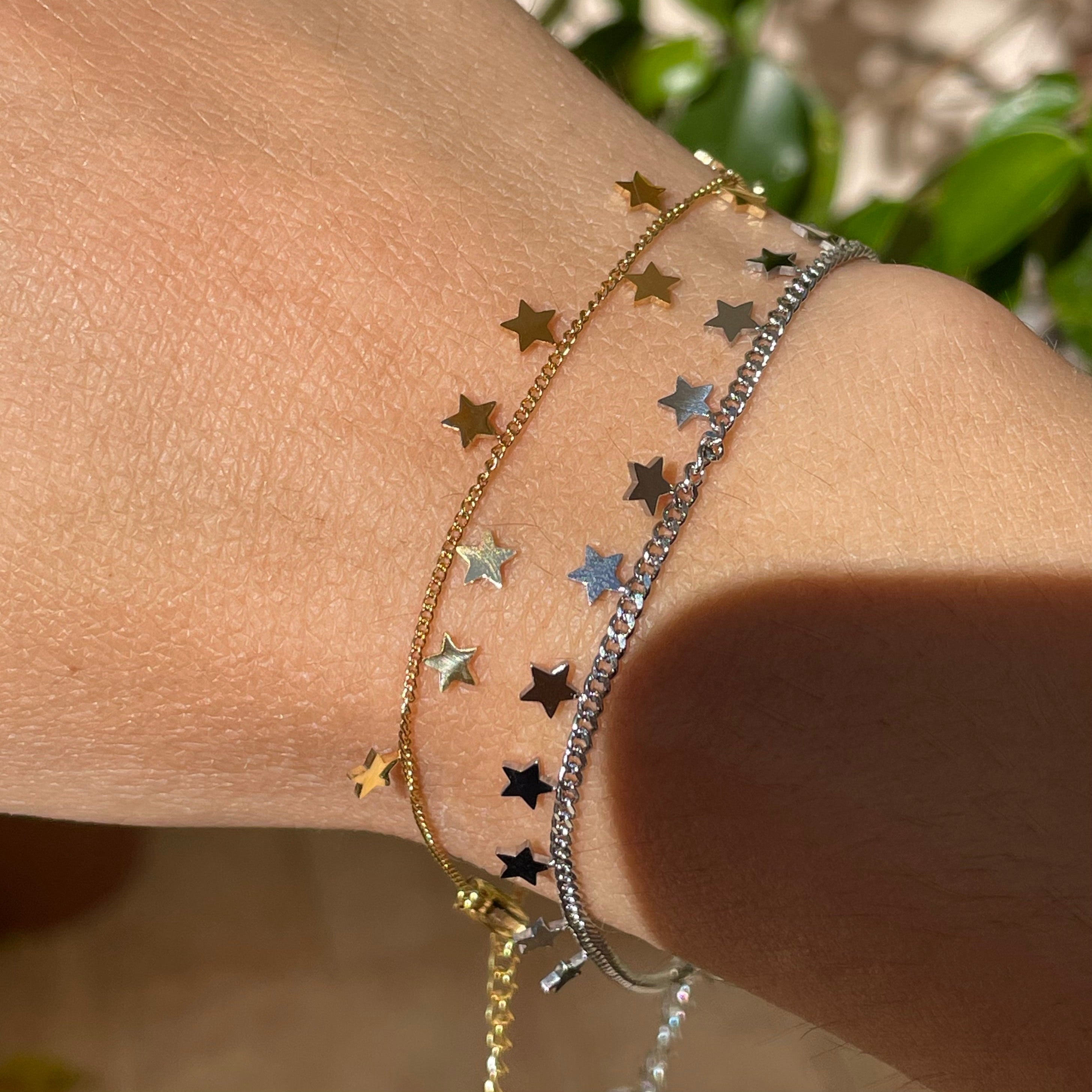 Bracciale con stelline in 2 colori