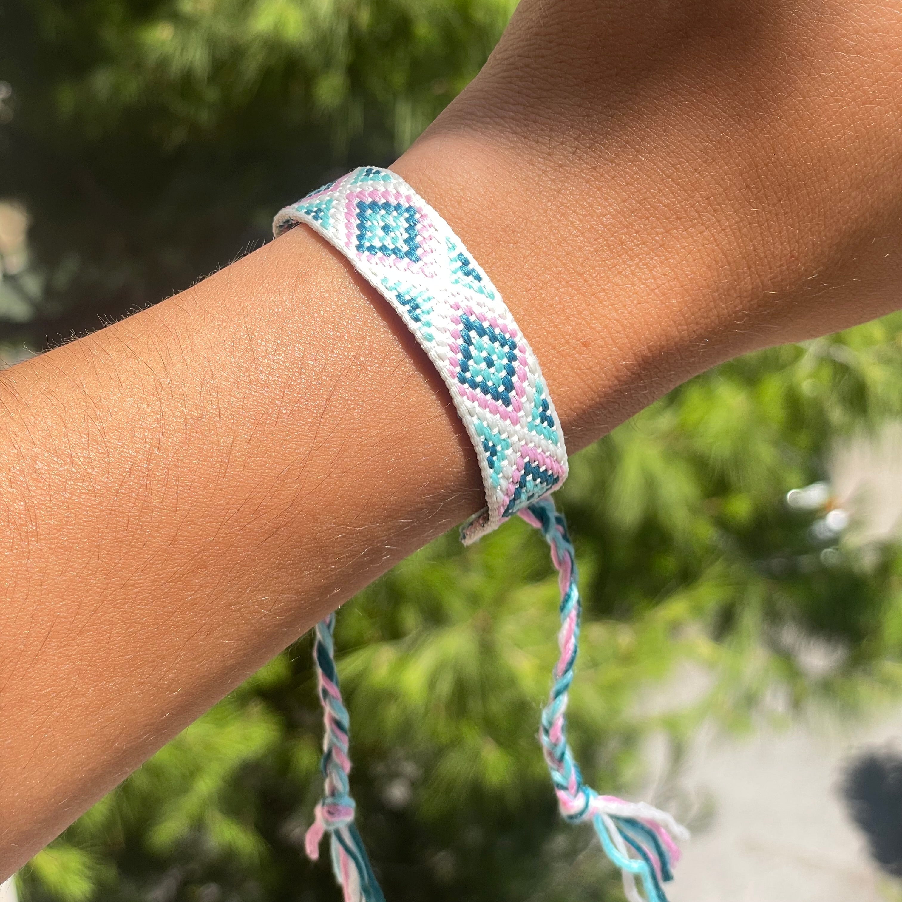 Bracciale festival in 12 colori