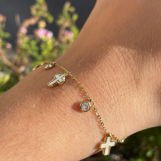 Bracciale croci medie perlate