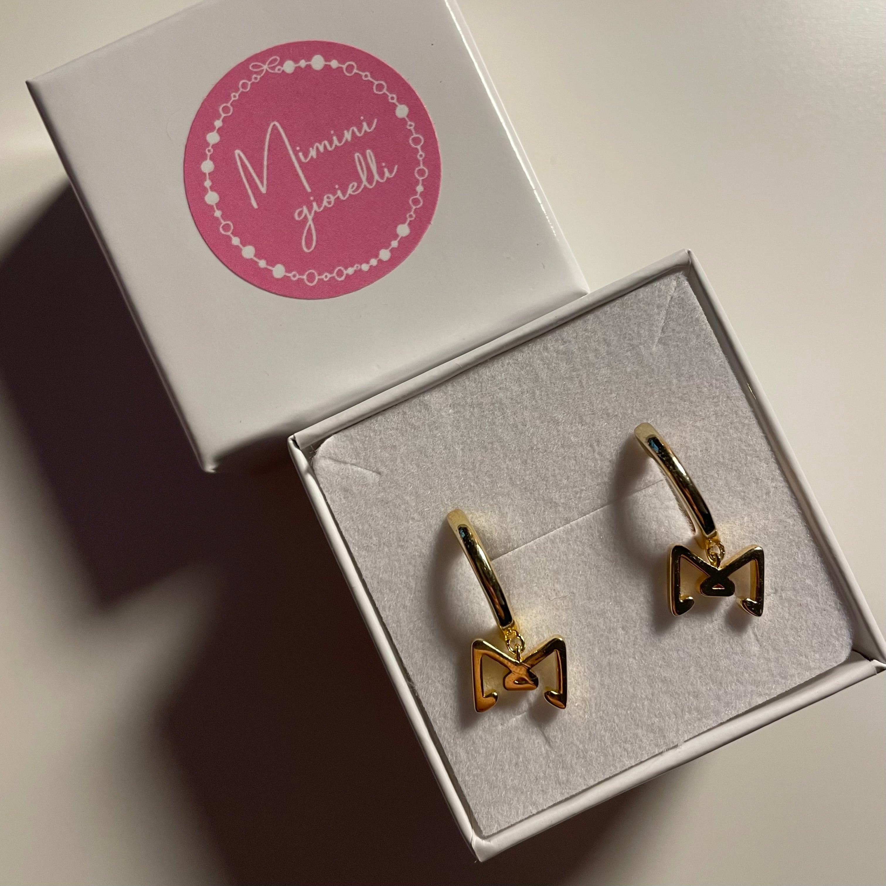 Orecchini Glowy Bow in 3 colori