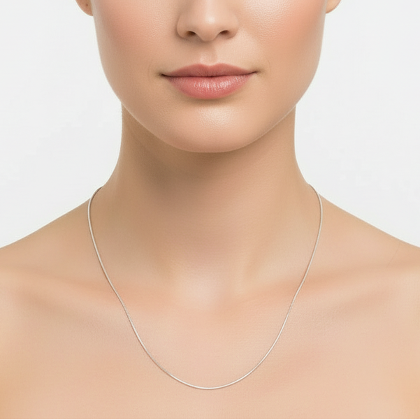 Collana filo lucente