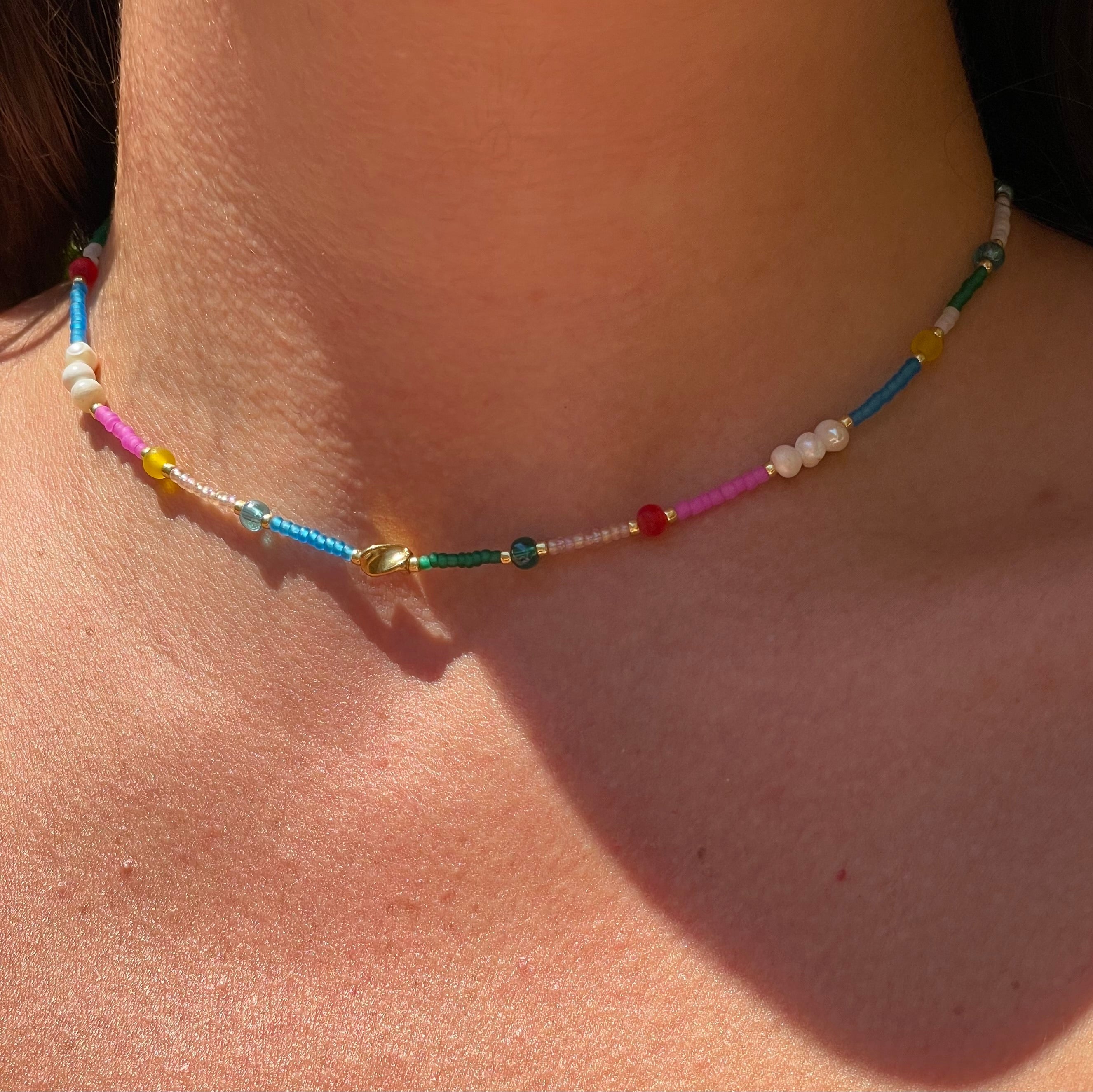 Collana perle soffuse in 4 colori